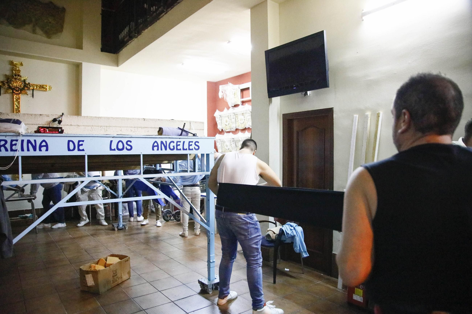 Ensayo de la hermandad de los Ángeles de la ciudad de Almería, en imágenes