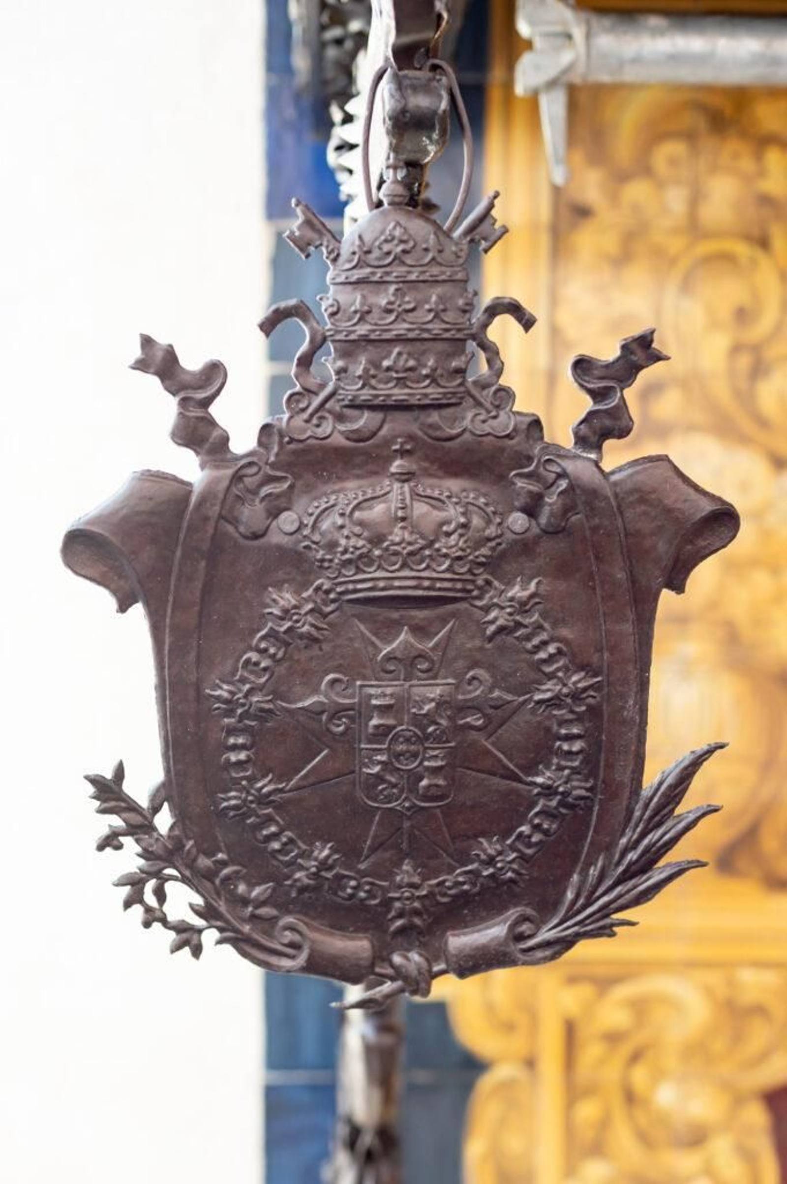 El escudo de la corporación.