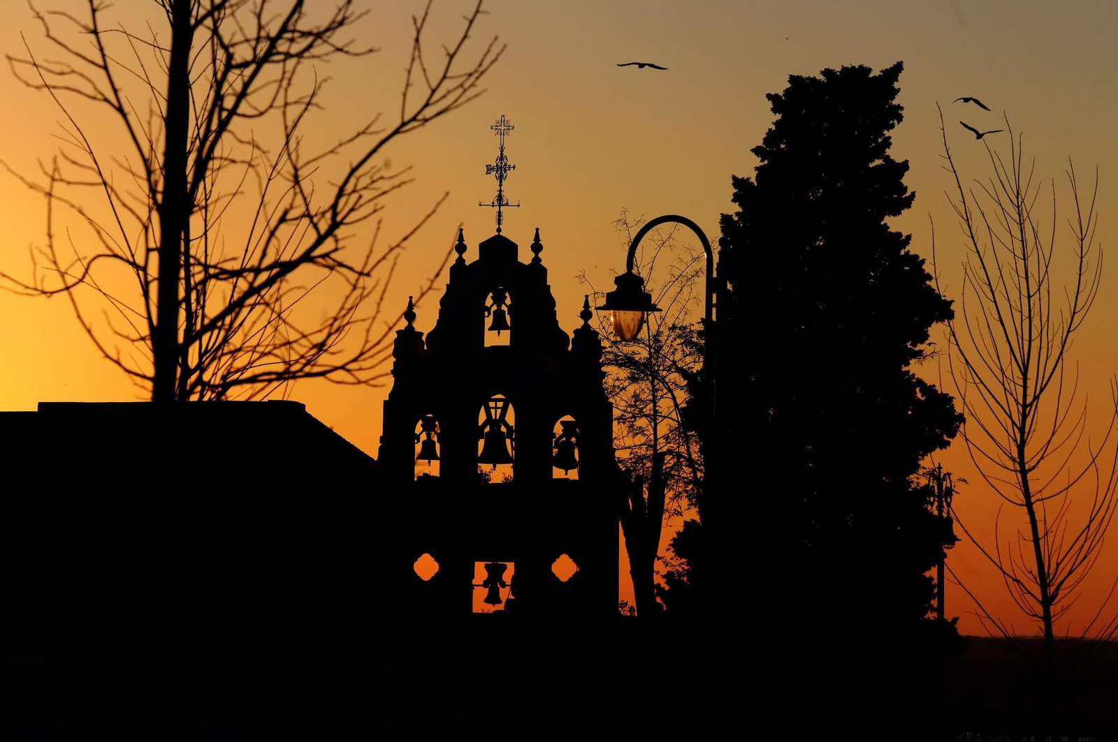 Imágenes del entorno del Santuario de la Cinta en su inauguración