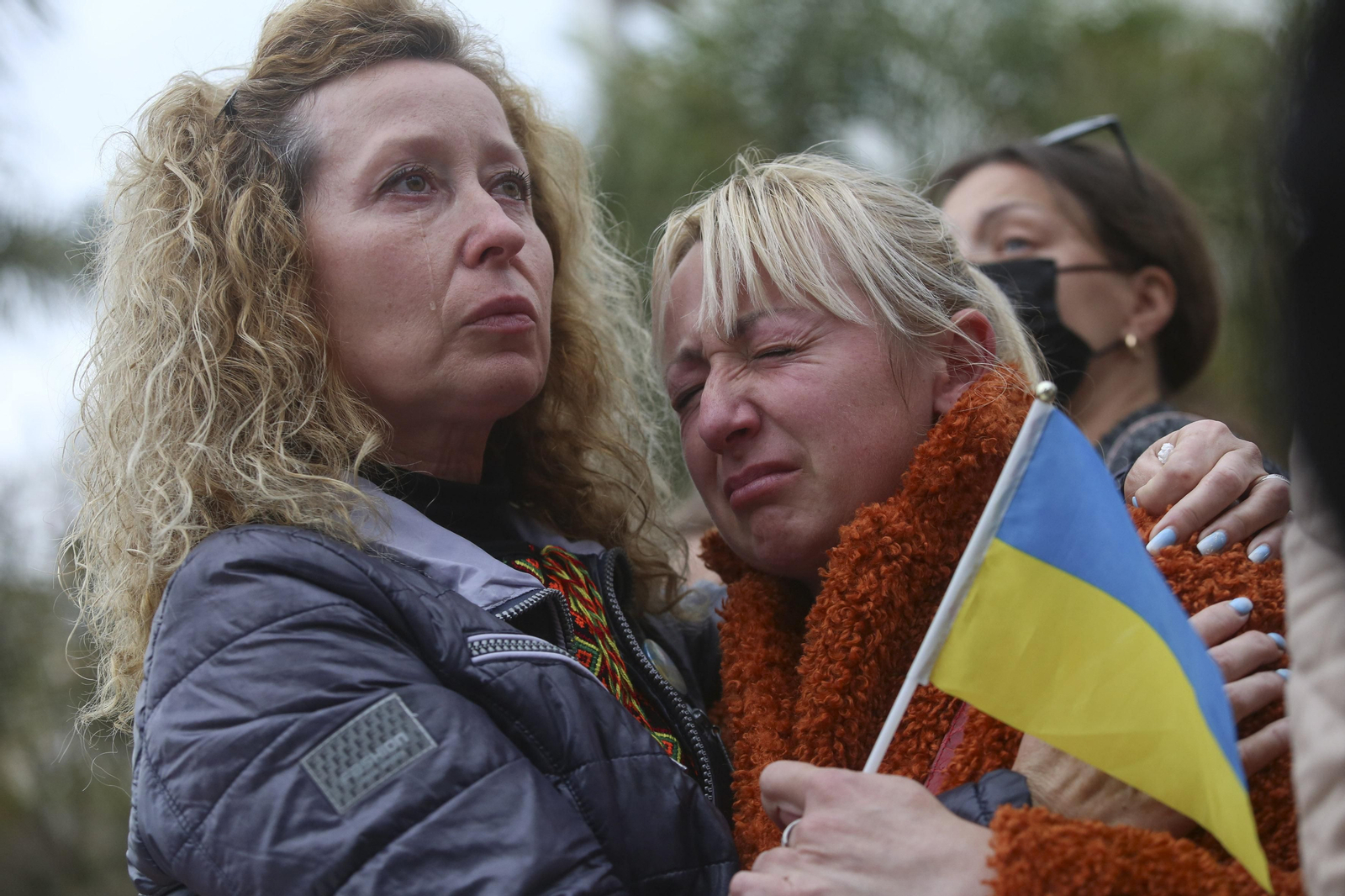 Las fotos de la concentración en Málaga para implorar la paz