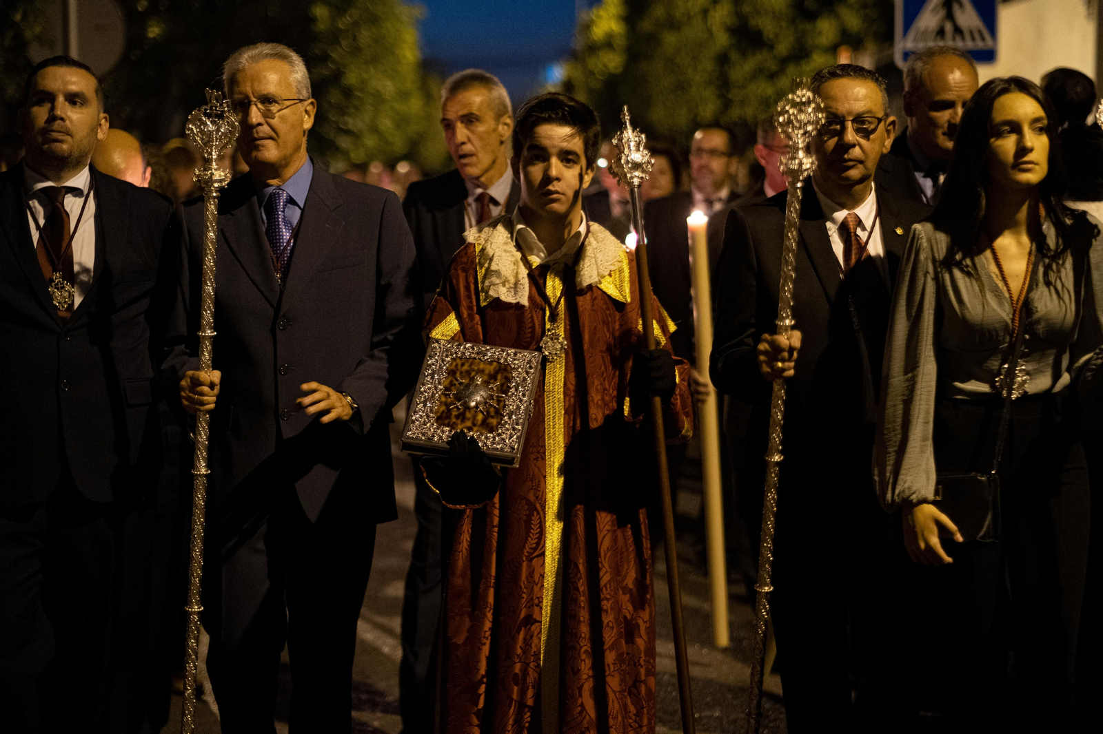 La procesión extraordinaria de la Virgen de los Dolores del Cerro del Águila, en imágenes