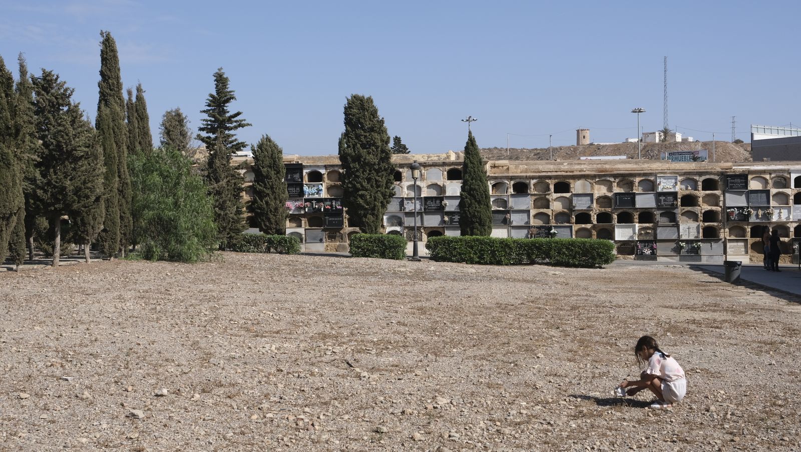 Imágenes del Día de Todos los Santos en el Cementerio de San José de Almería