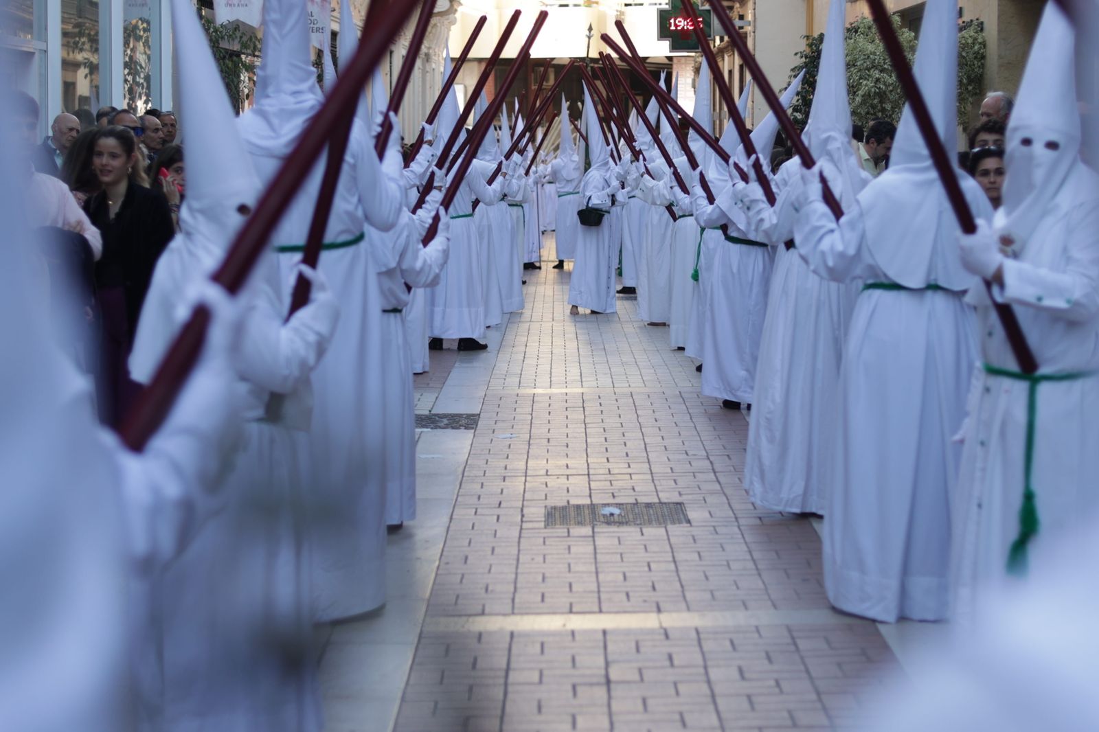 La hermandad de la Oración en el Huerto de la Semana Santa de Huelva 2023, en imágenes.