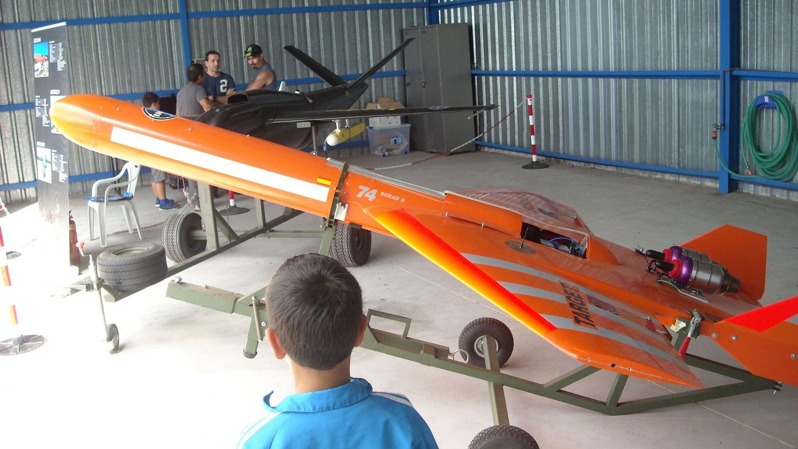 Algunas de las aeronaves utilizadas en las actuales instalaciones del INTA en Moguer.