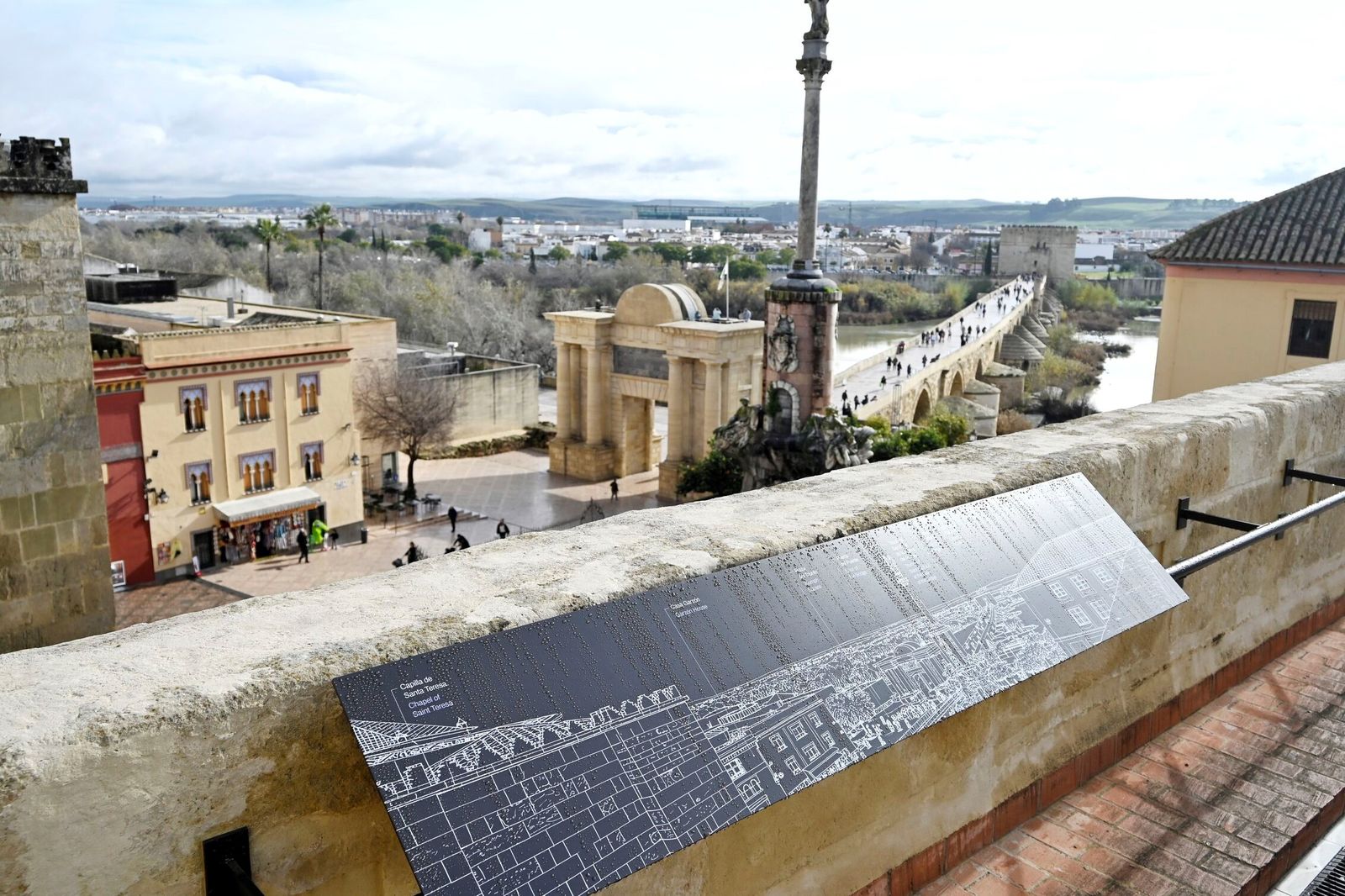 Un paseo por el nuevo Centro de Interpretación y Recepción de la Mezquita de Córdoba, en imágenes