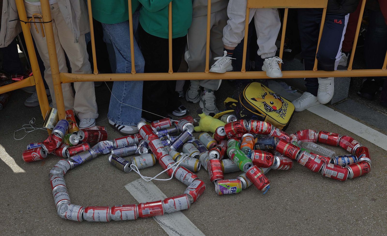 Búscate en el multitudinario arrastre de latas 2026 en Algeciras
