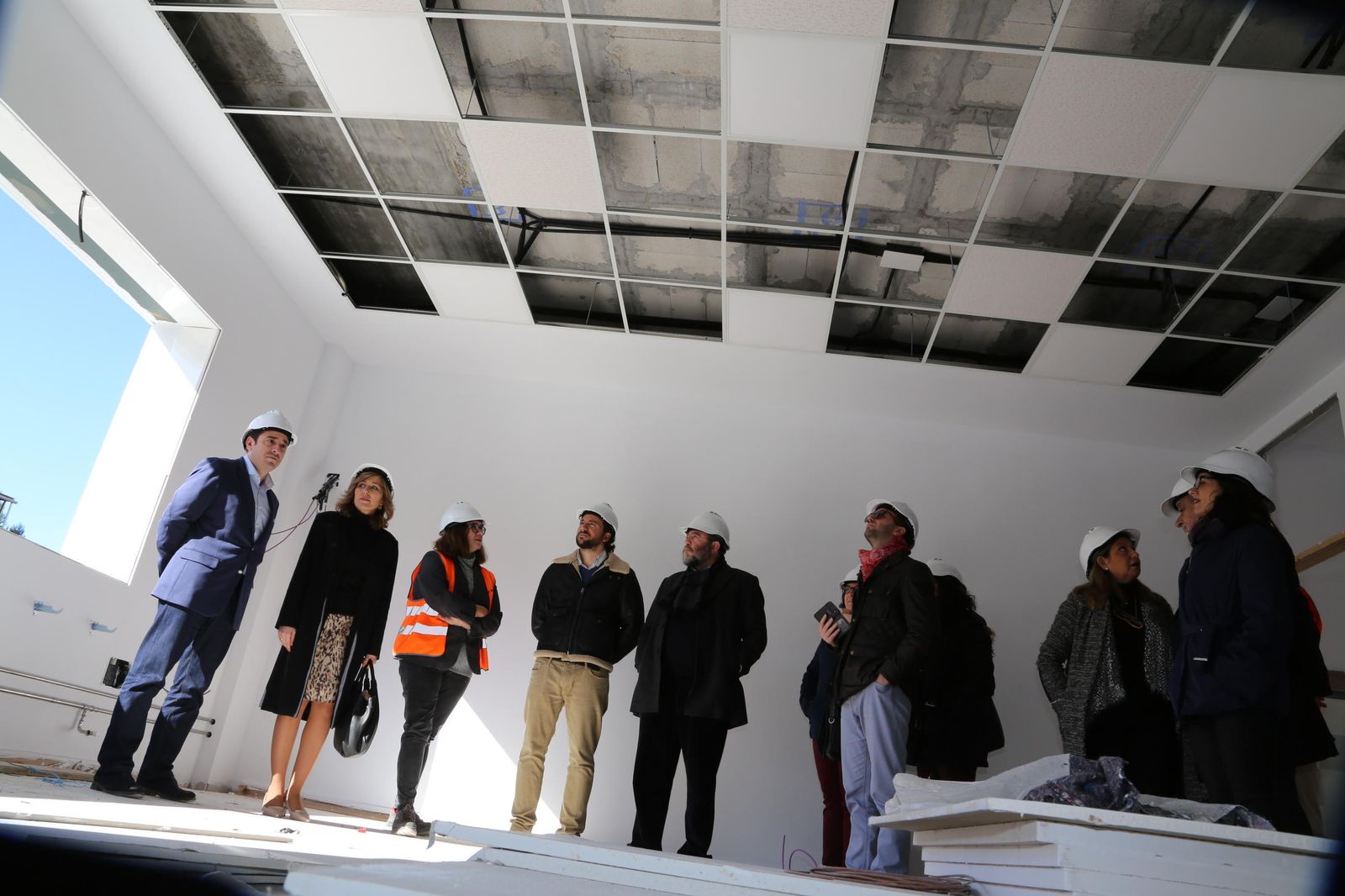 Las instituciones, durante la visita al inmueble.