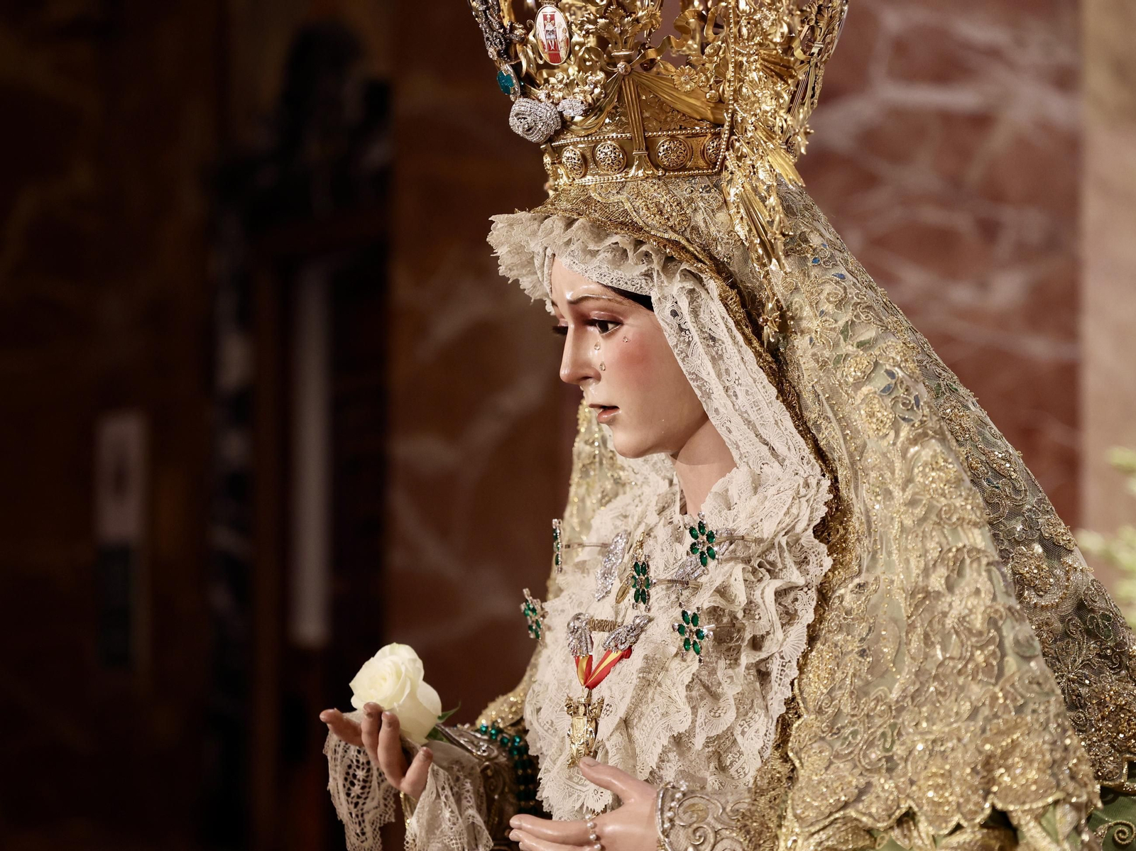 La vuelta de la Esperanza Macarena tras la restauración de Manzano, en imágenes