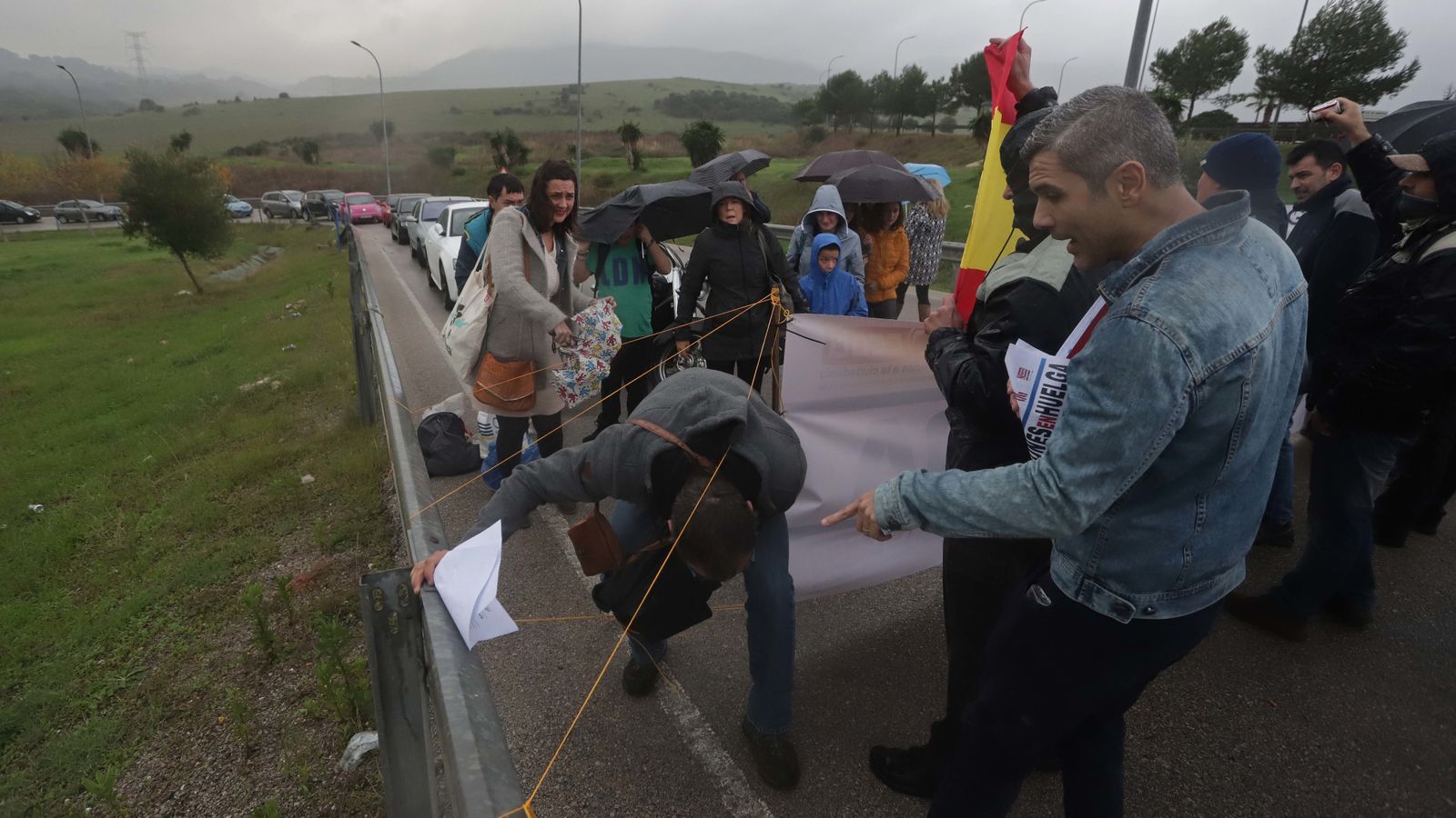 Funcionarios de Botafuegos en huelga