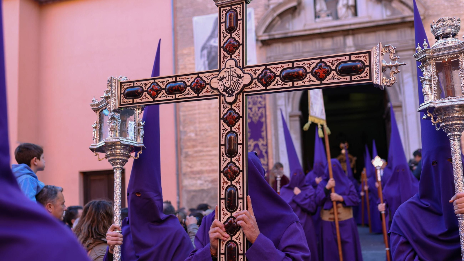 Salida Hermandad del Nazareno, Miércoles Santo 2025