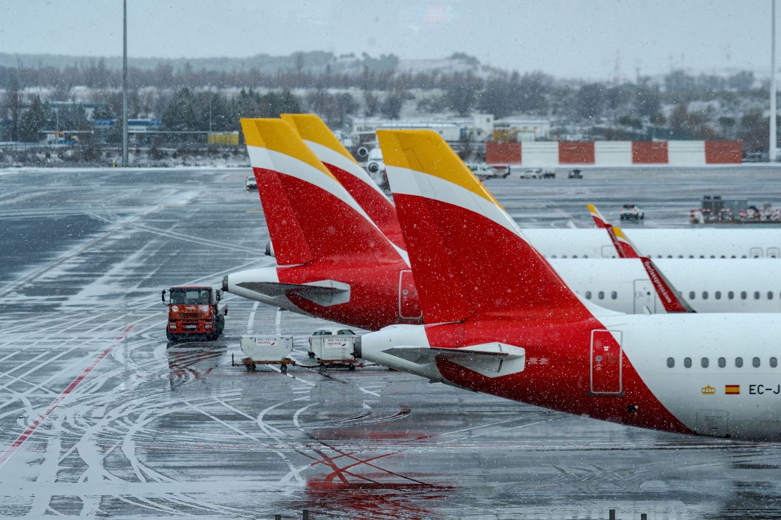 Imágenes de la nevada que ha dejado la borrasca Kristin en Madrid capital