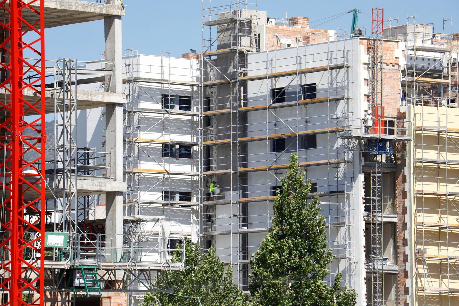La construcción de una vivienda en Huerta de Santa Isabel.
