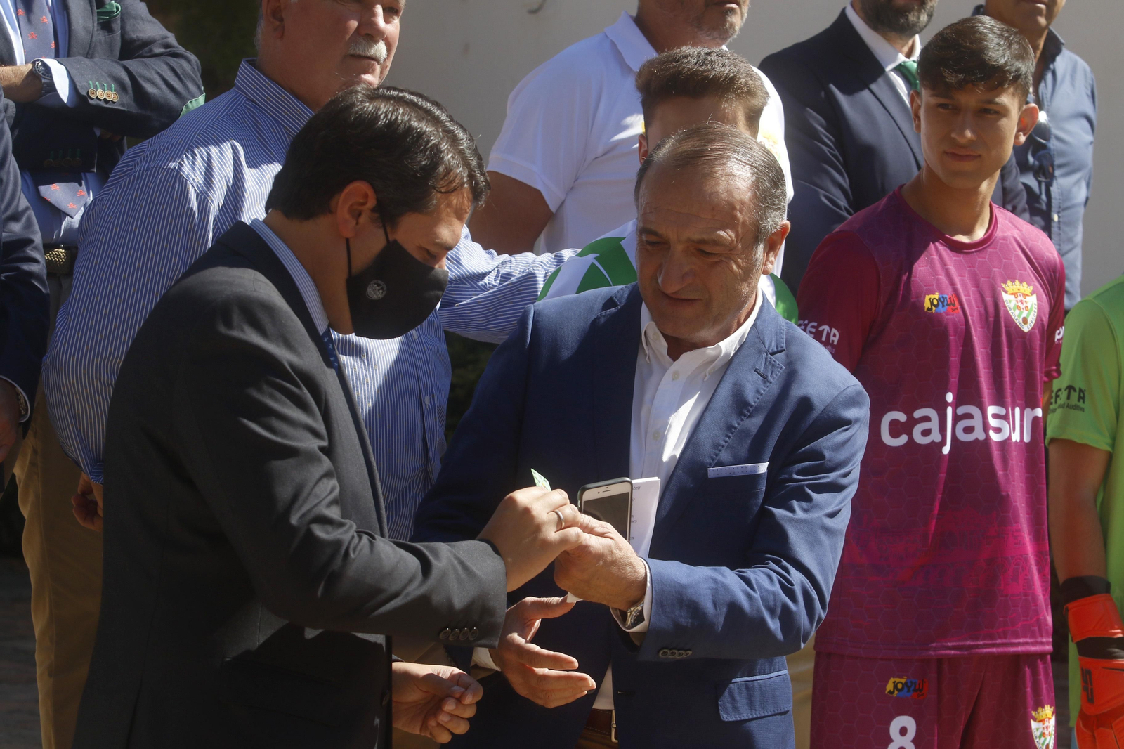 La presentación de las camisetas del Atlético Cordobés, en imágenes