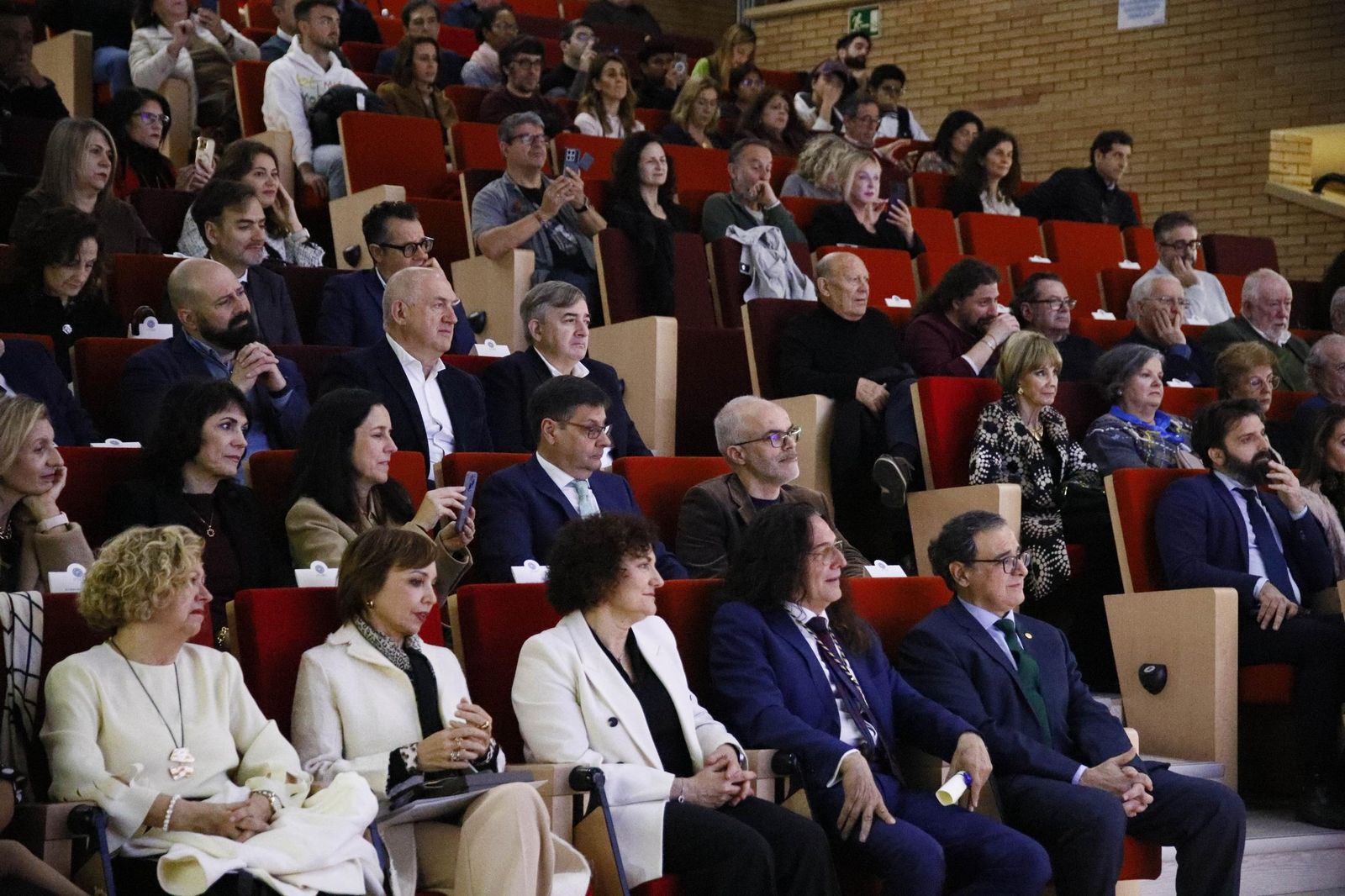 Las imágenes del acto de entrega de la Medalla de Oro a José Fernández Torres Tomatito, en la Universidad de Almería