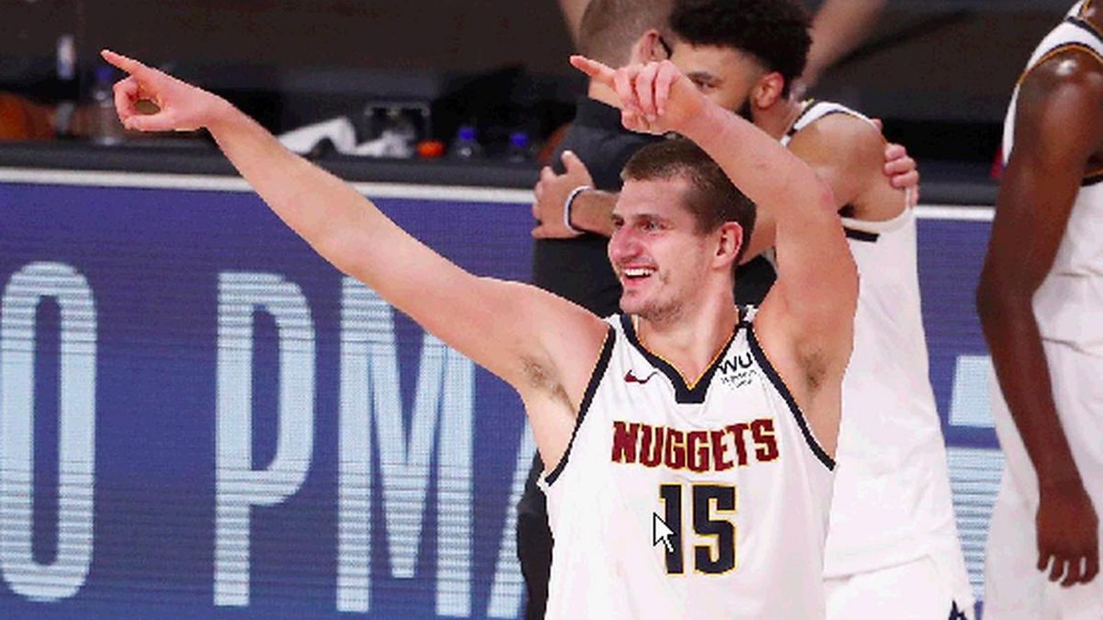 Jokic hace historia y los Bucks adelantan a los Celtics