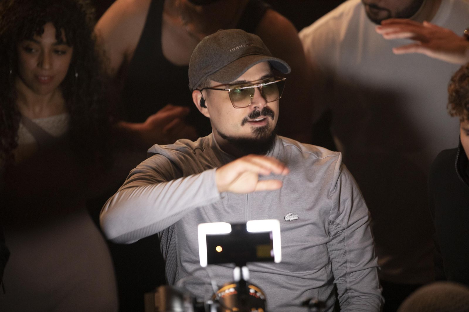 Dellafuente vuelve a tocar la cúspide en su segundo concierto en Granada, en imágenes