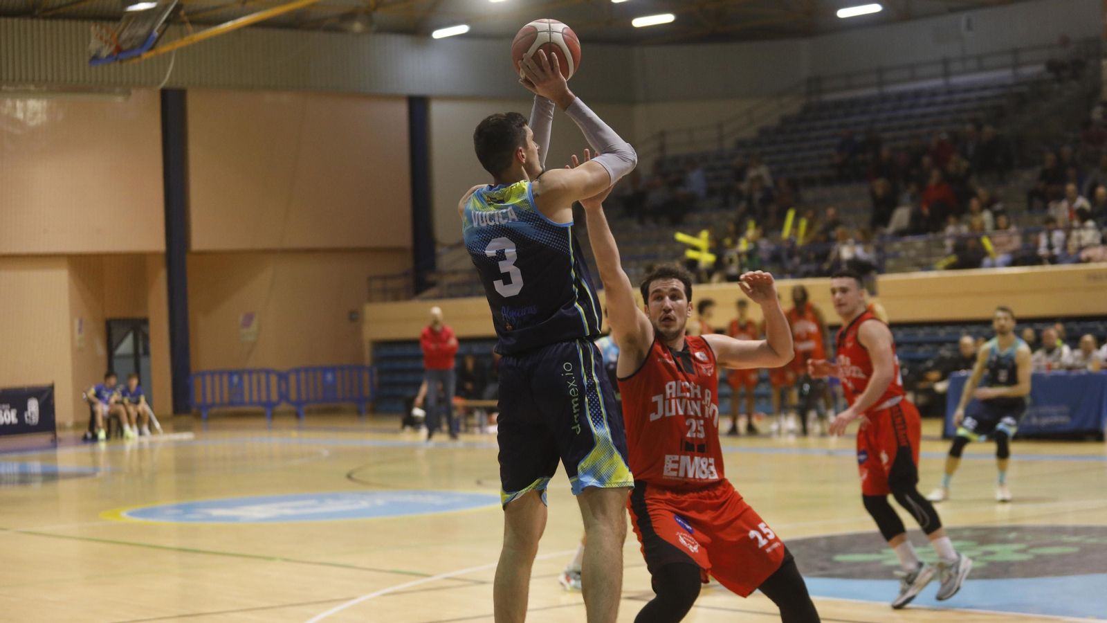 Las fotos del Udea Algeciras - Juventud Alcalá