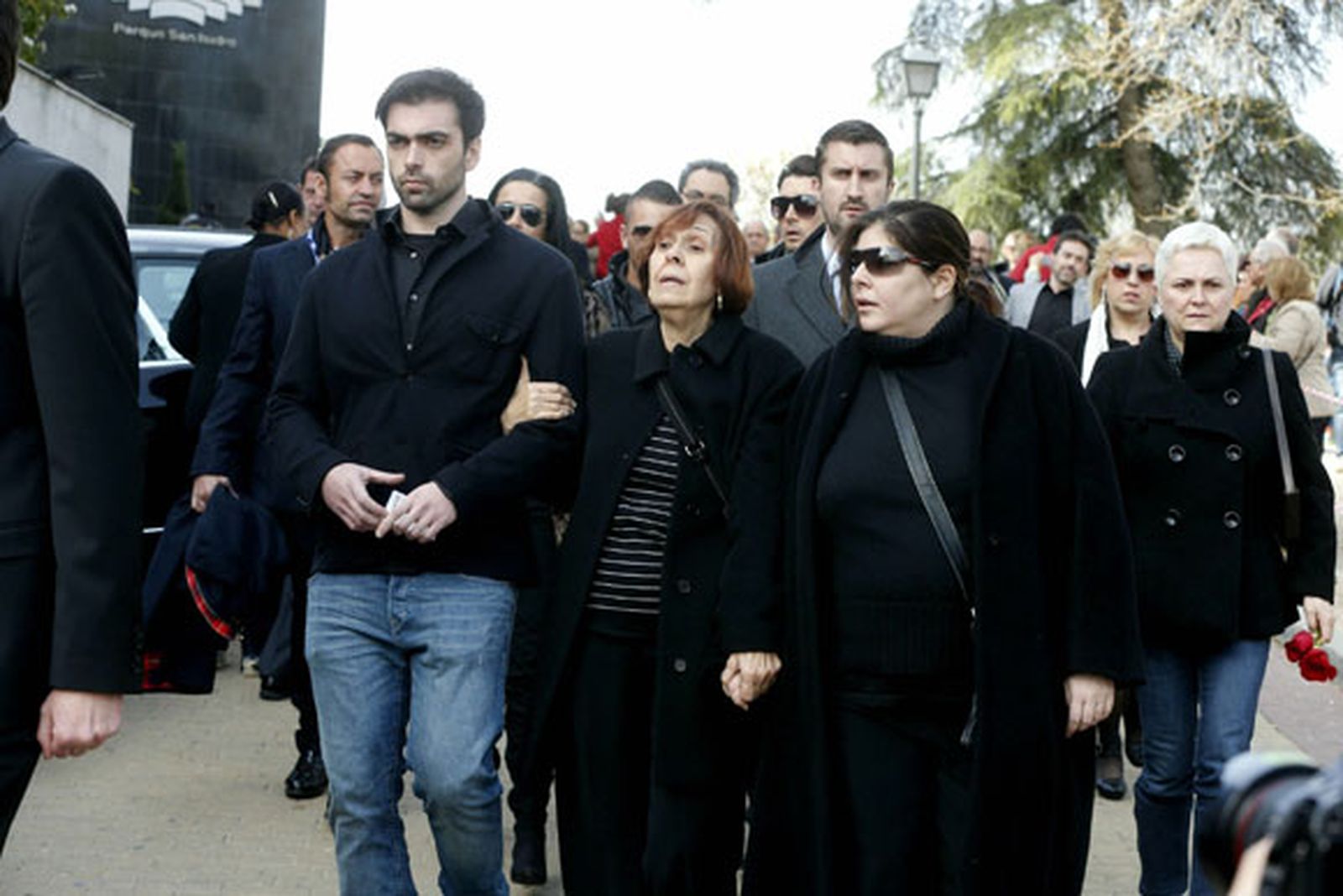 Sara Montiel se despide a lo grande