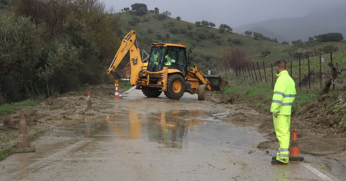 La Diputación de Cádiz adjudica los primeros contratos de emergencia para el arreglo de carreteras afectadas por el temporal