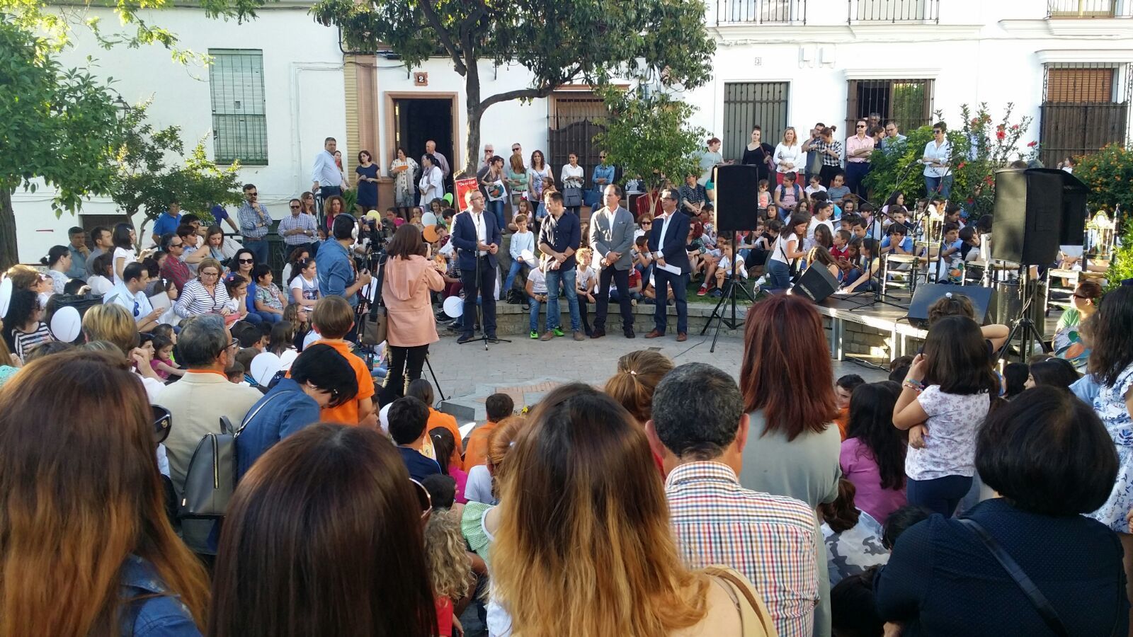 El público llenó la plaza Miguel Murube.