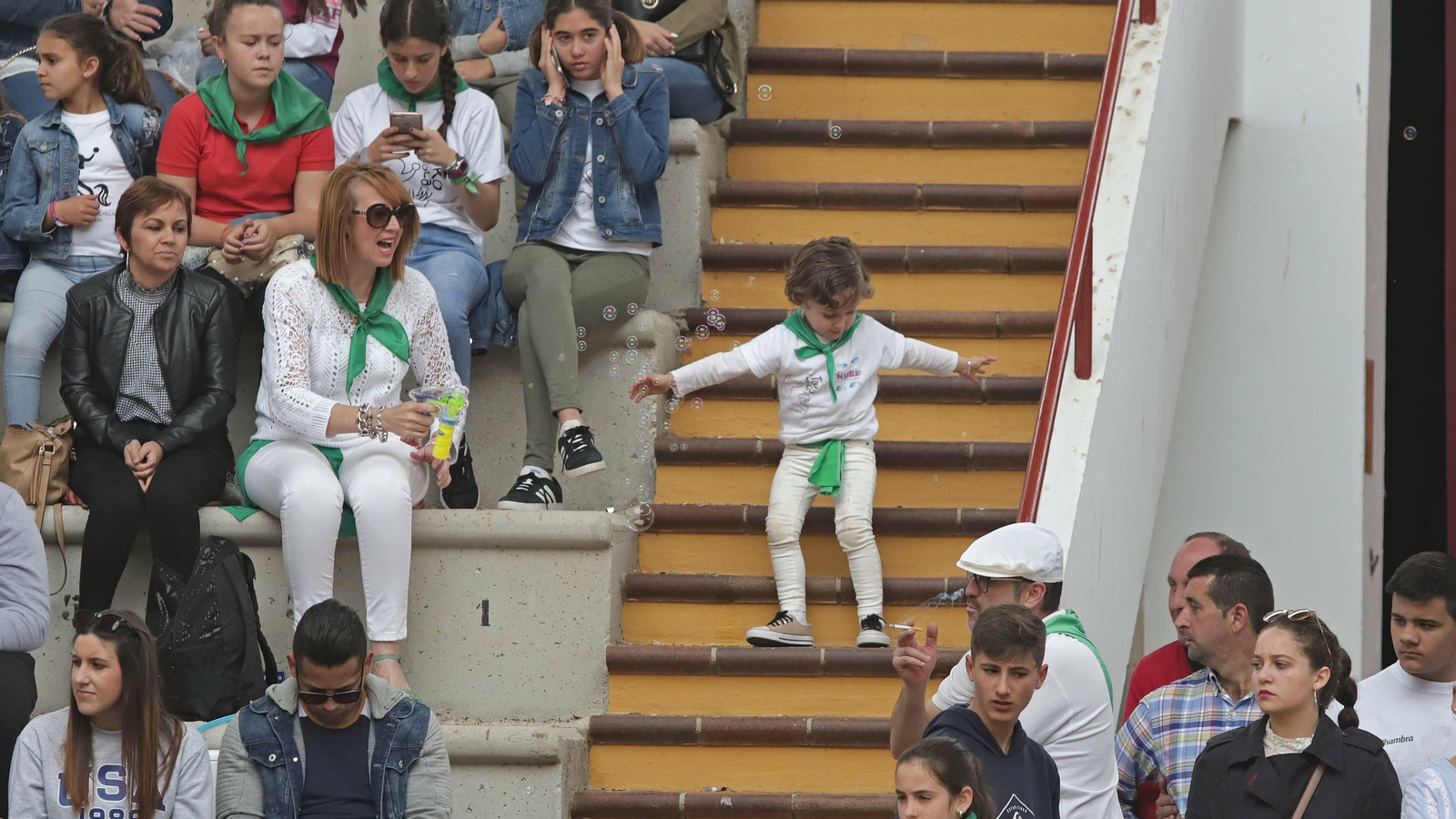 Imágenes del Toro Embolao de Los Barrios