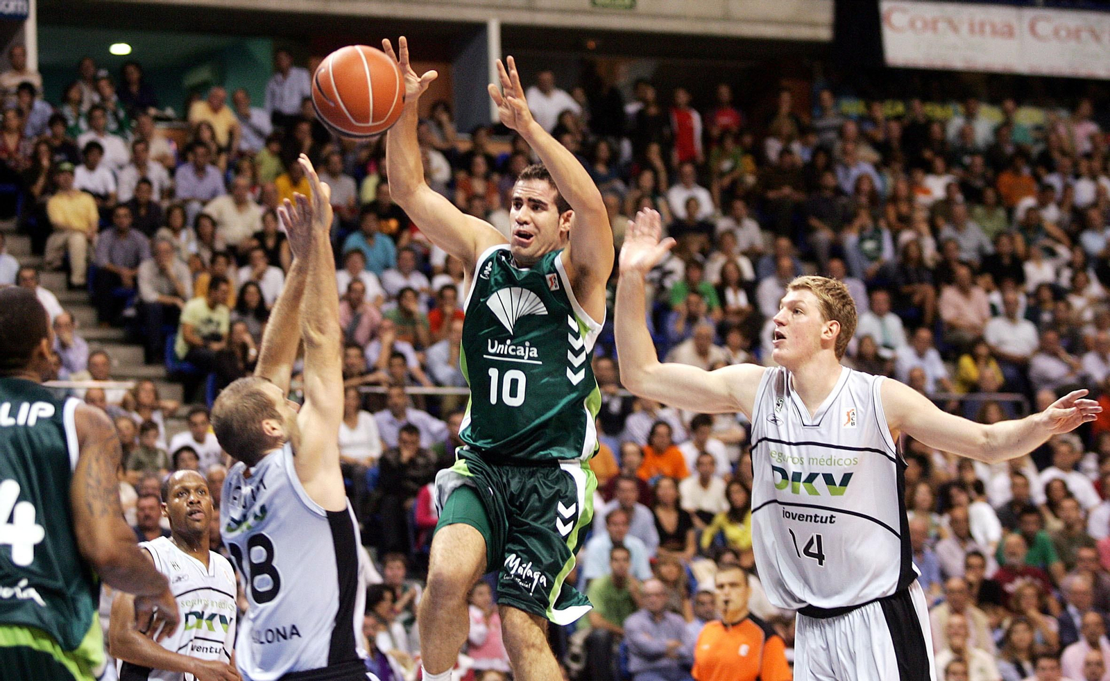 La carrera de Carlos Cabezas, en fotos