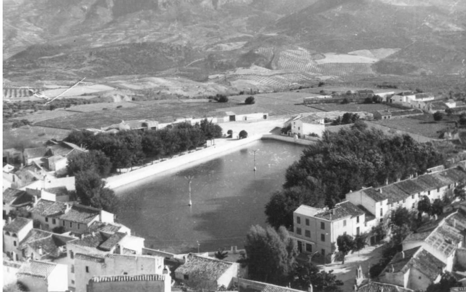 Conoce la historia de la Charca de Pegalajar y Fuente de la Reja: un legado patrimonial escrito con agua