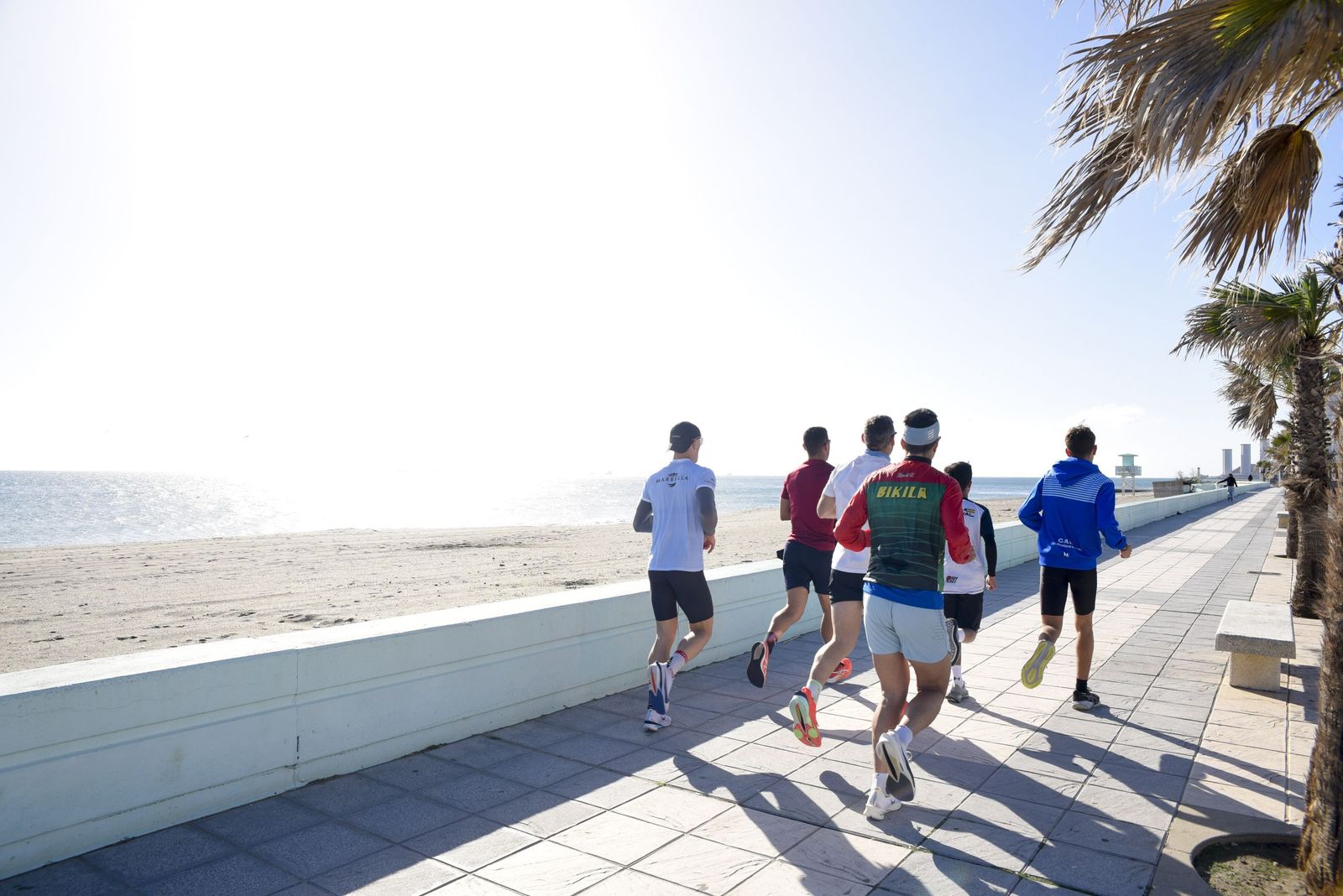 Las fotografías de un sábado en las playas de La línea tras las borrascas