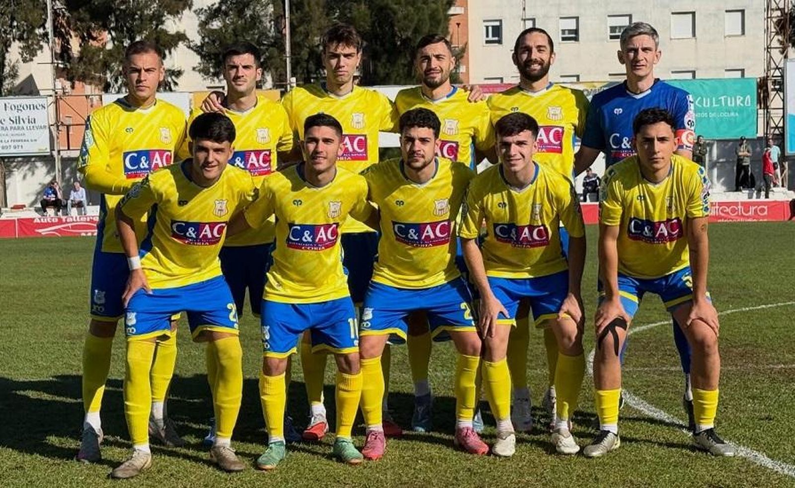 Una formación del Coria en la presente temporada