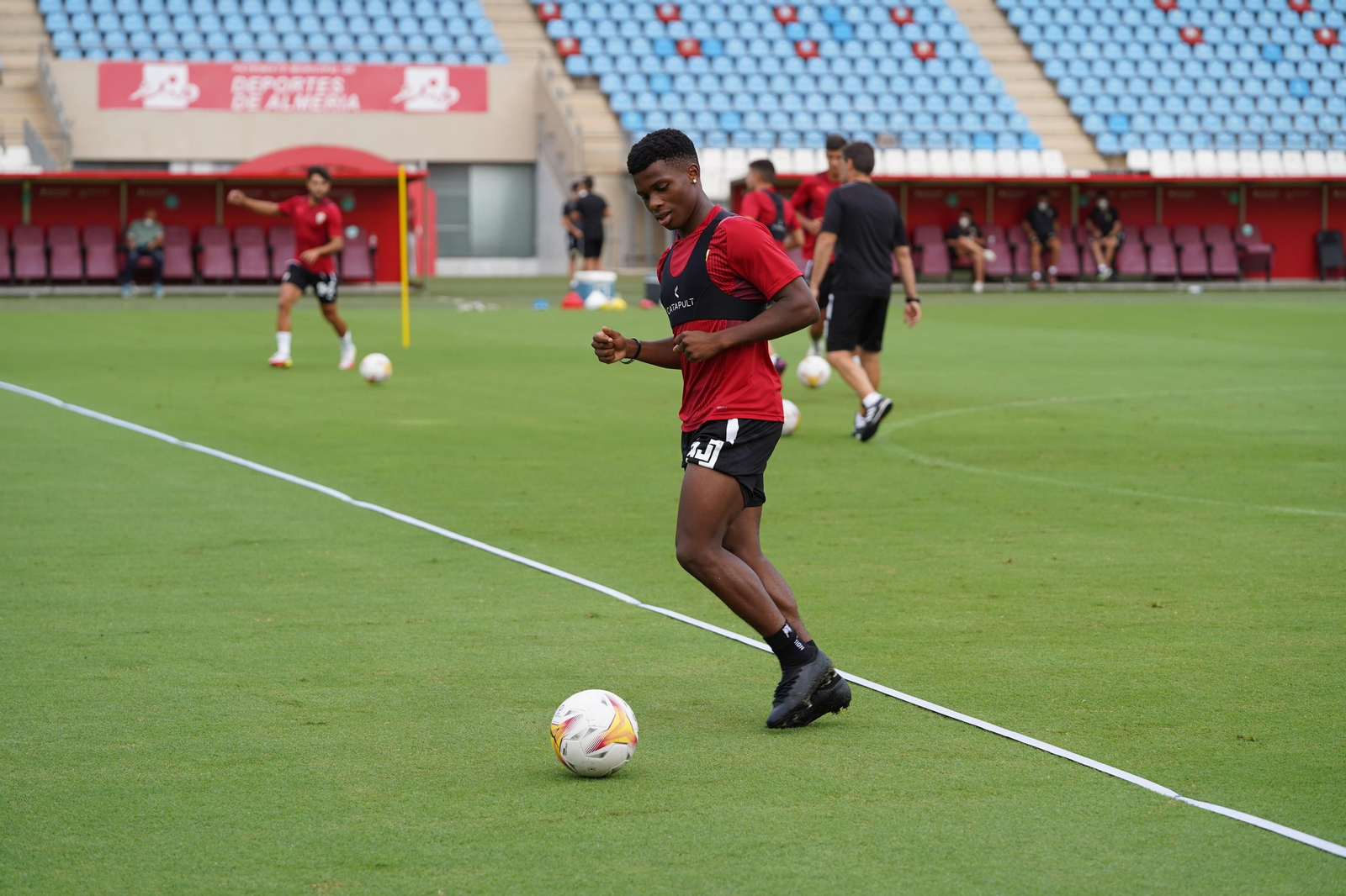 Fotogalería del entrenamiento del Almería, jueves 19