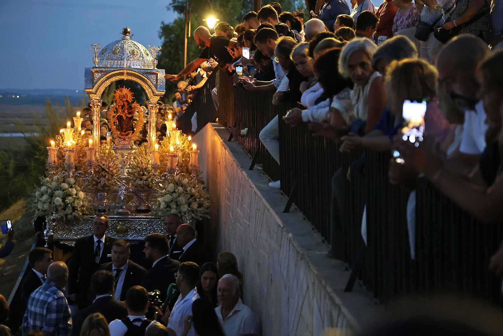 Imágenes de la bajada de la Virgen de la Cinta