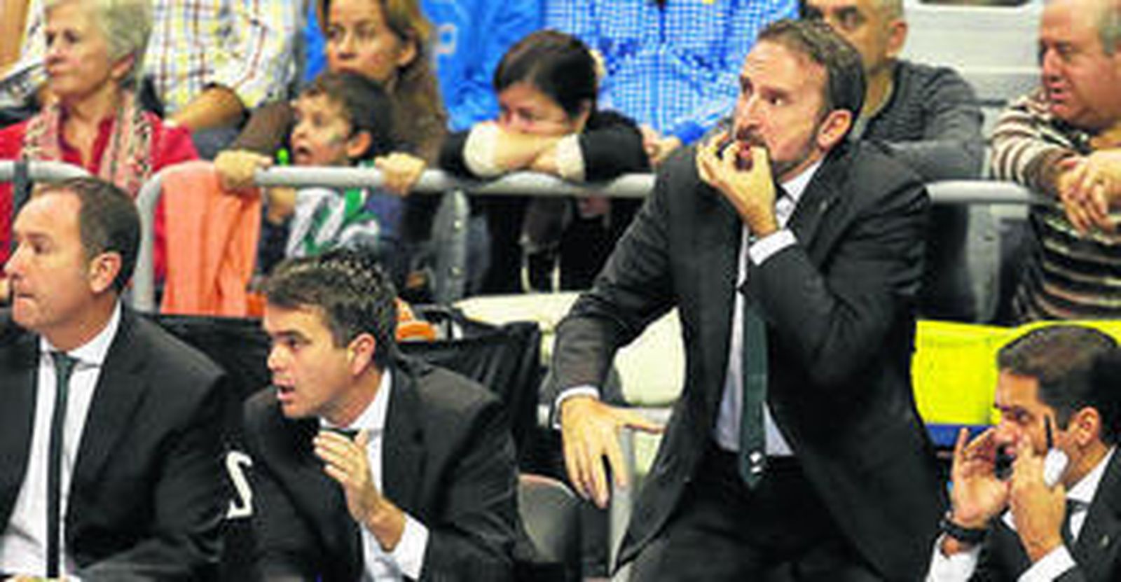 Ángel Sánchez Cañete, al lado de Joan Plaza.