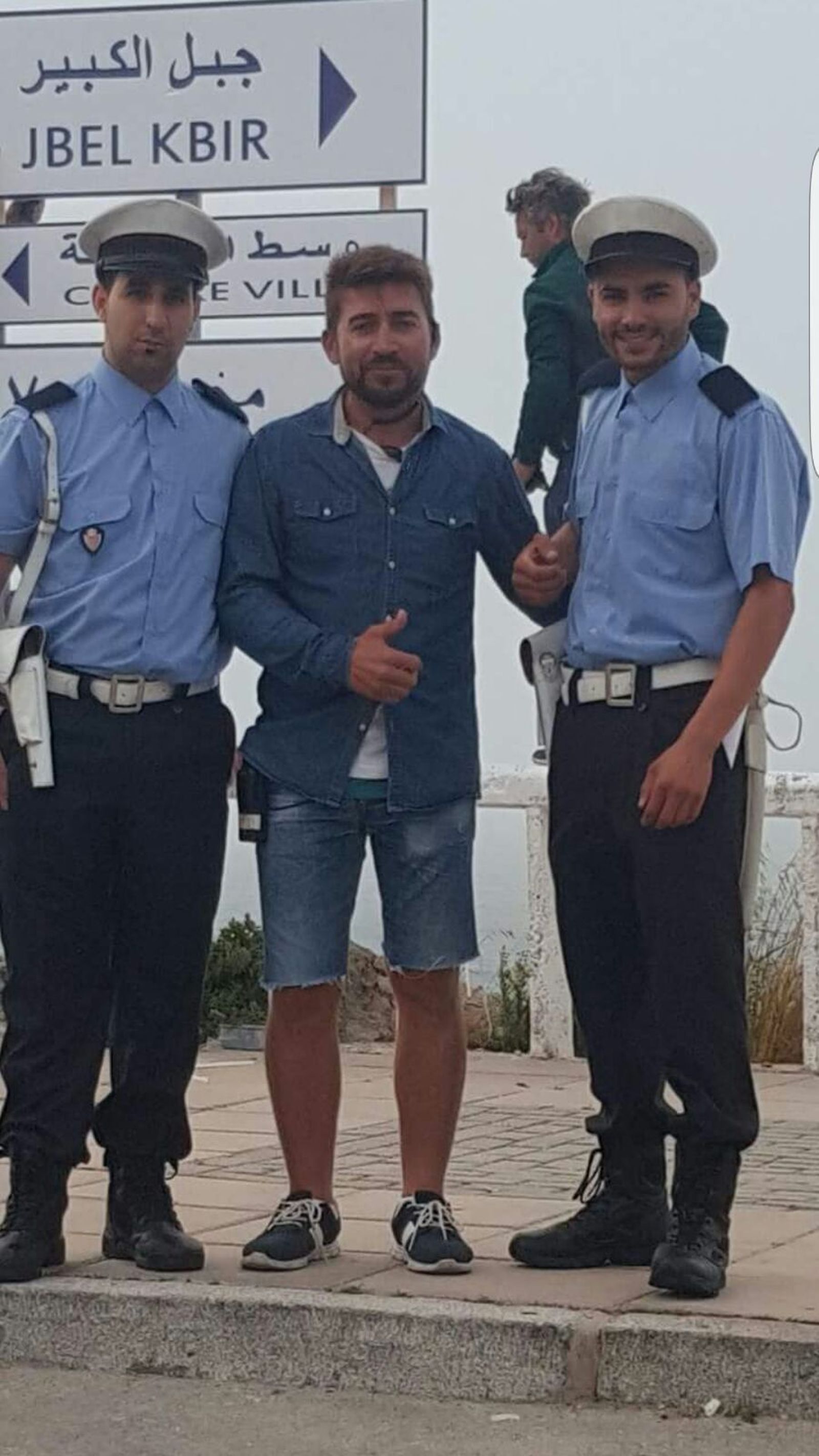 Nabil Abdeselam da vida a un policía en la serie 'Perdóname, señor'