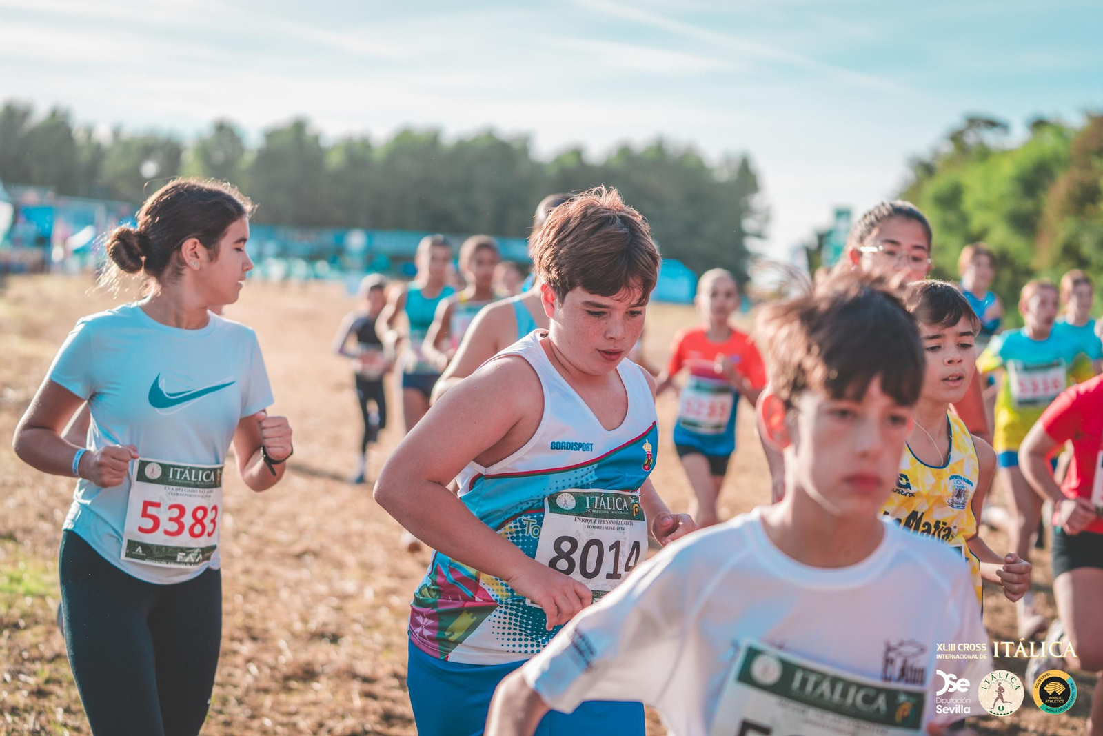 Búscate en las fotos del Cross de Itálica 2025 | 7