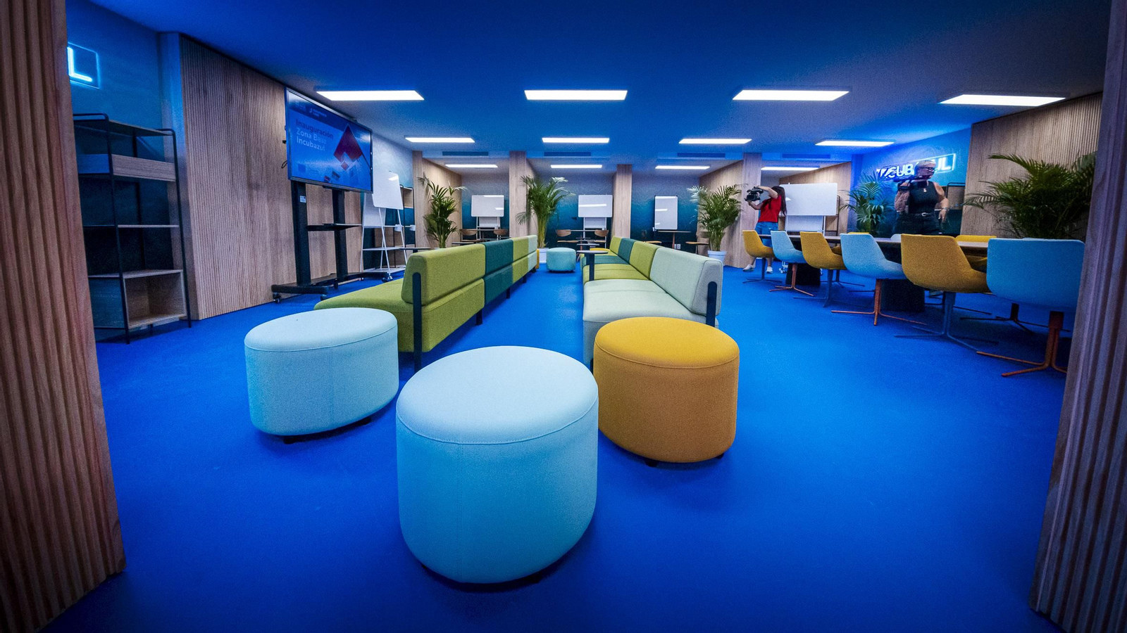 Las imágenes del interior de la Zona Base de Incubazul en Cádiz