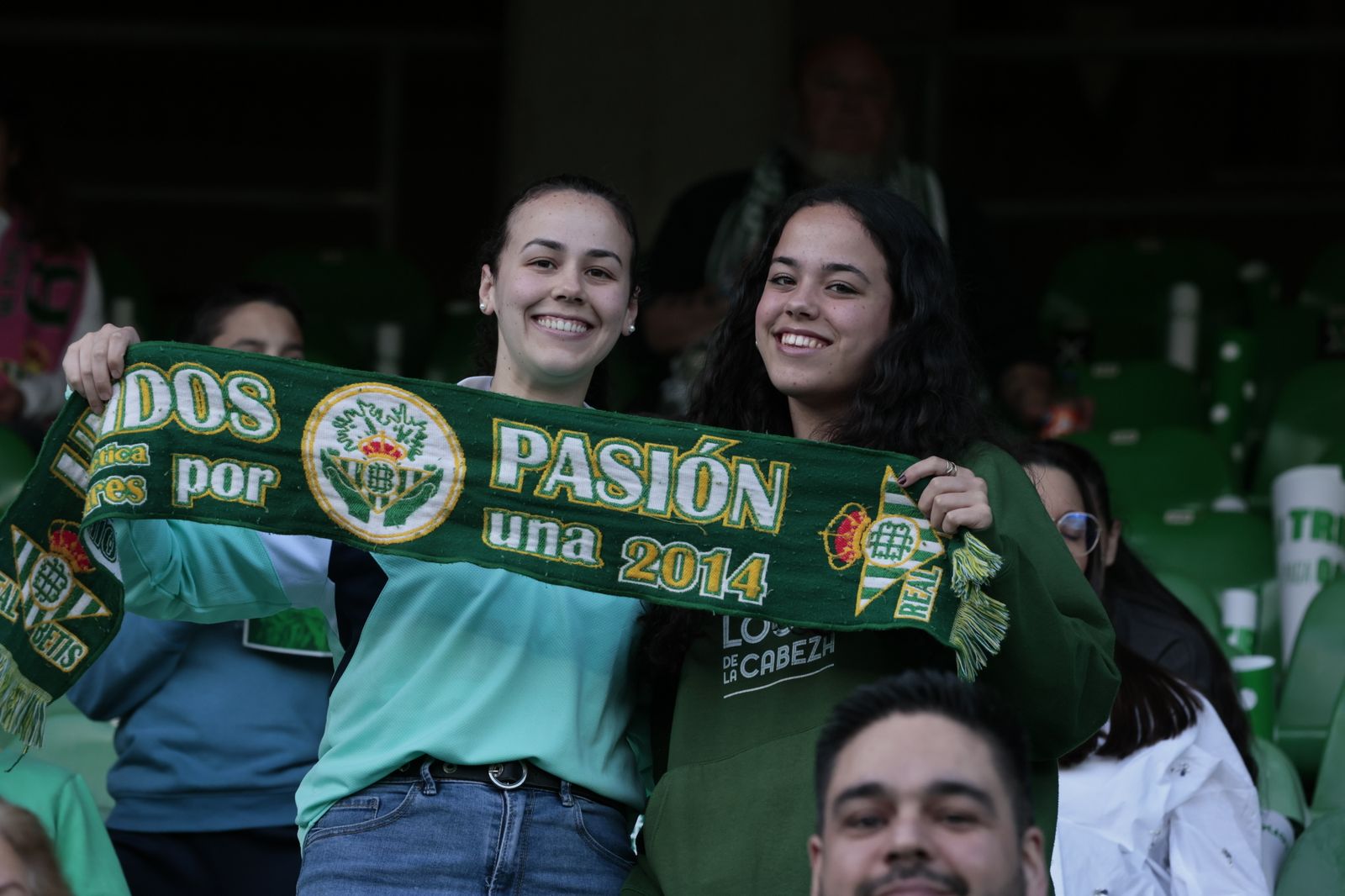 Buscáte en las gradas del Villamarín