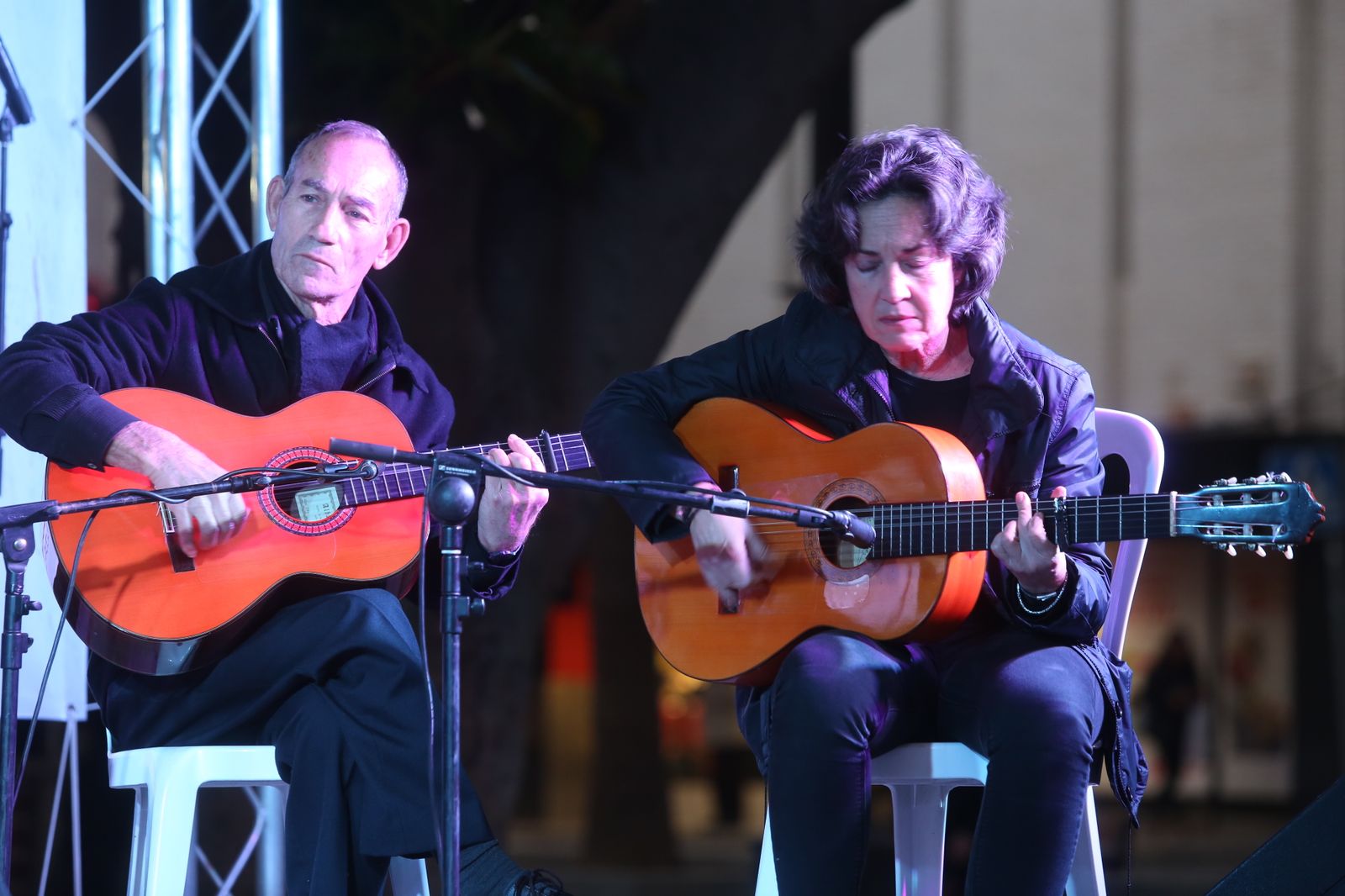 Imágenes del Coro Lazareto en la Plaza de las Monjas