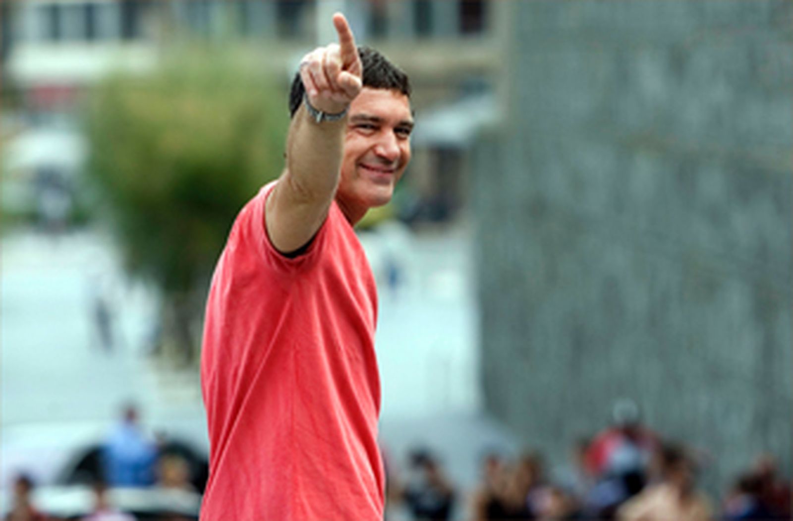 Banderas se pondrá a las órdenes de Woody Allen