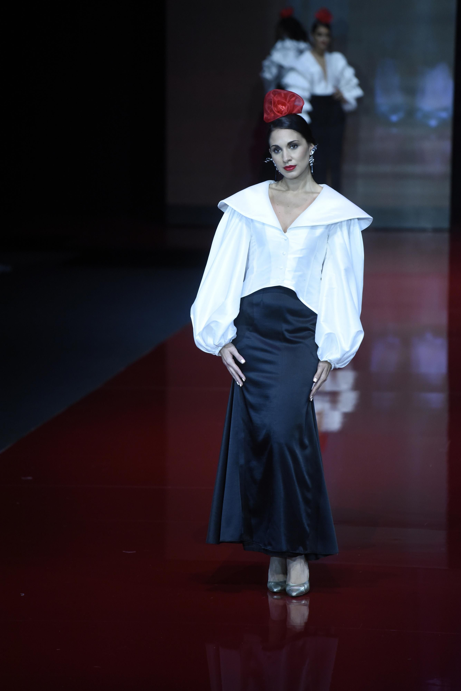 El desfile de Carmen Latorre en SIMOF 2022, todas las fotos