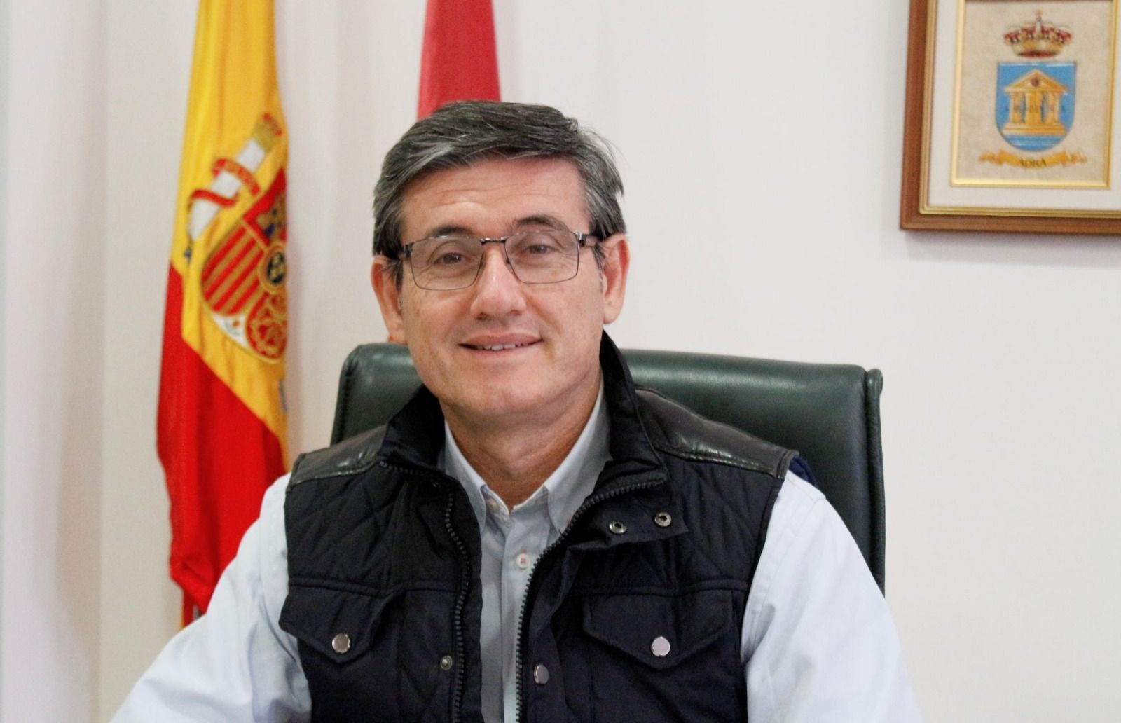 Manuel Cortés, alcalde de Adra.