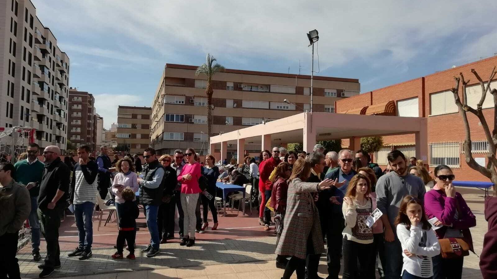 Muchos de los que estuvieron en el día de convivencia.