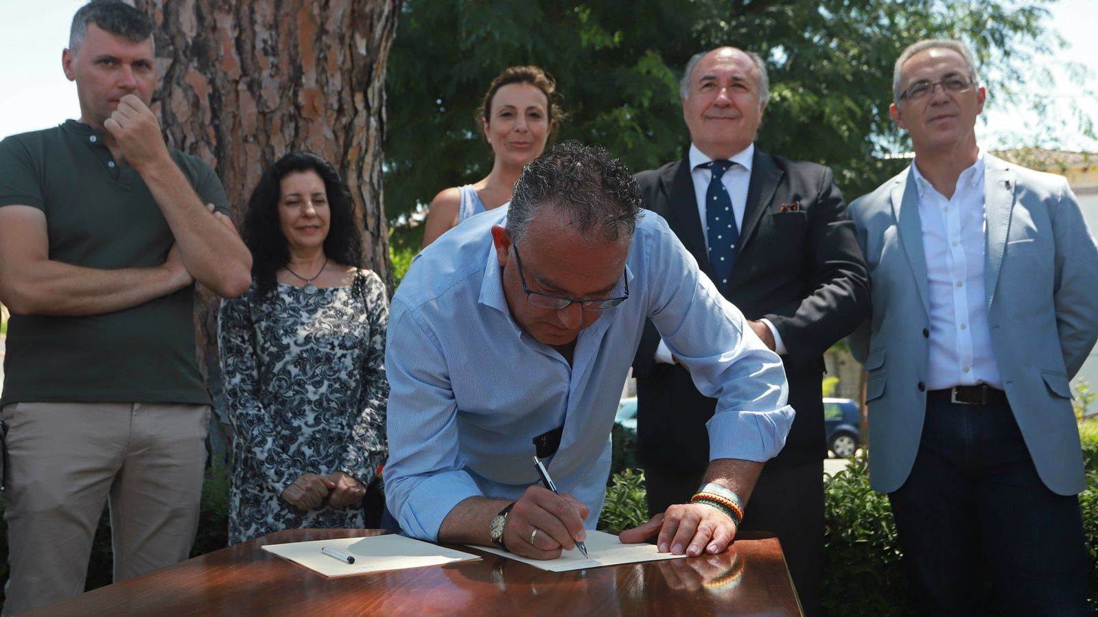 Las mejores fotos del viaje reivindicativo de los alcaldes a Ronda en tren