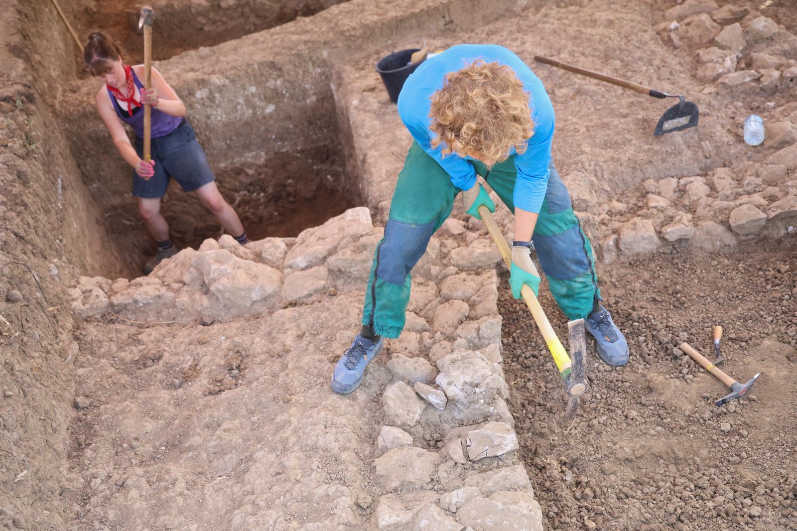 La excavación arqueológica de Cerro del Villar, en imágenes
