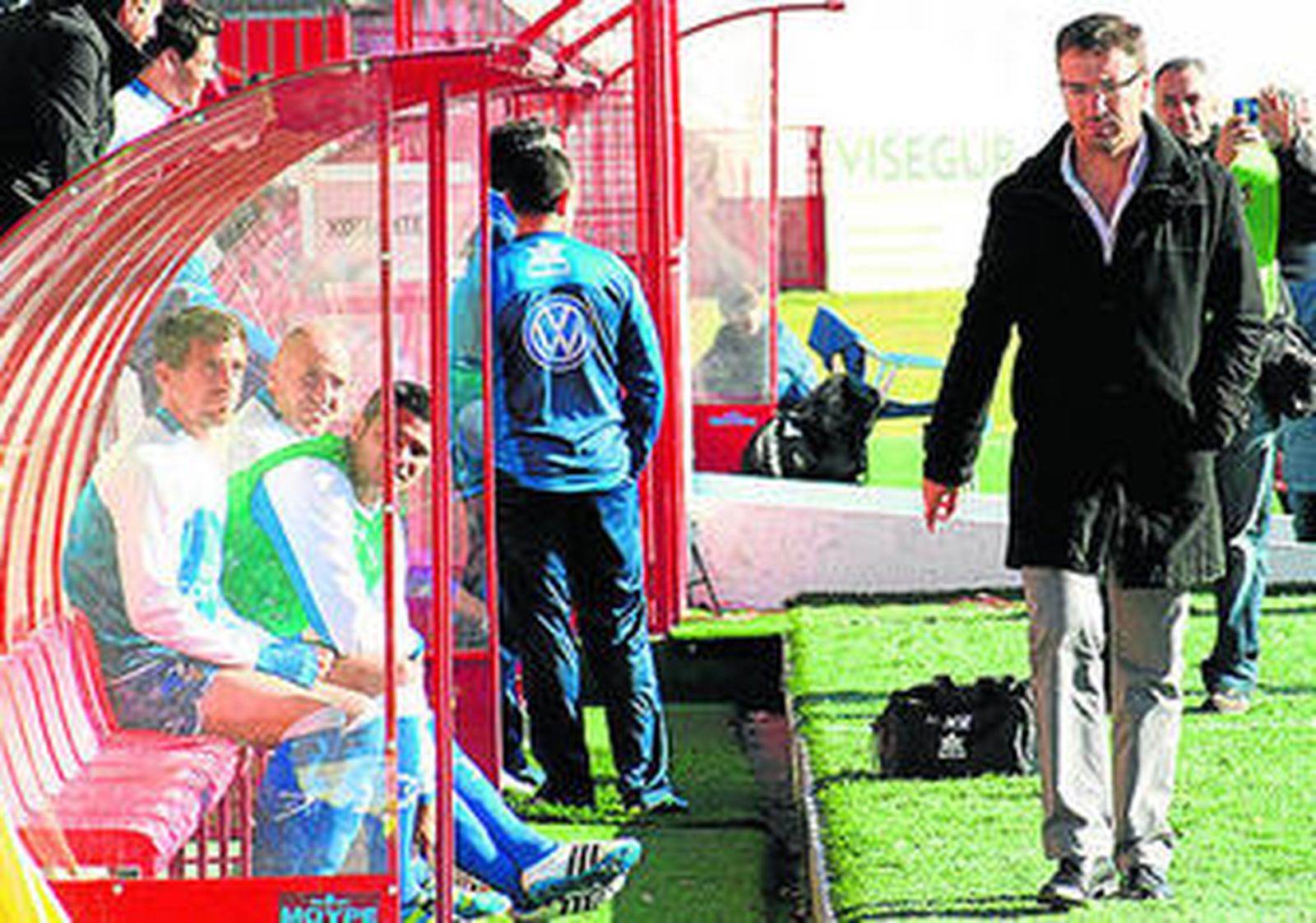 Pedro Cordero, en los campos de entrenamiento del Tenerife en la temporada 11-12.