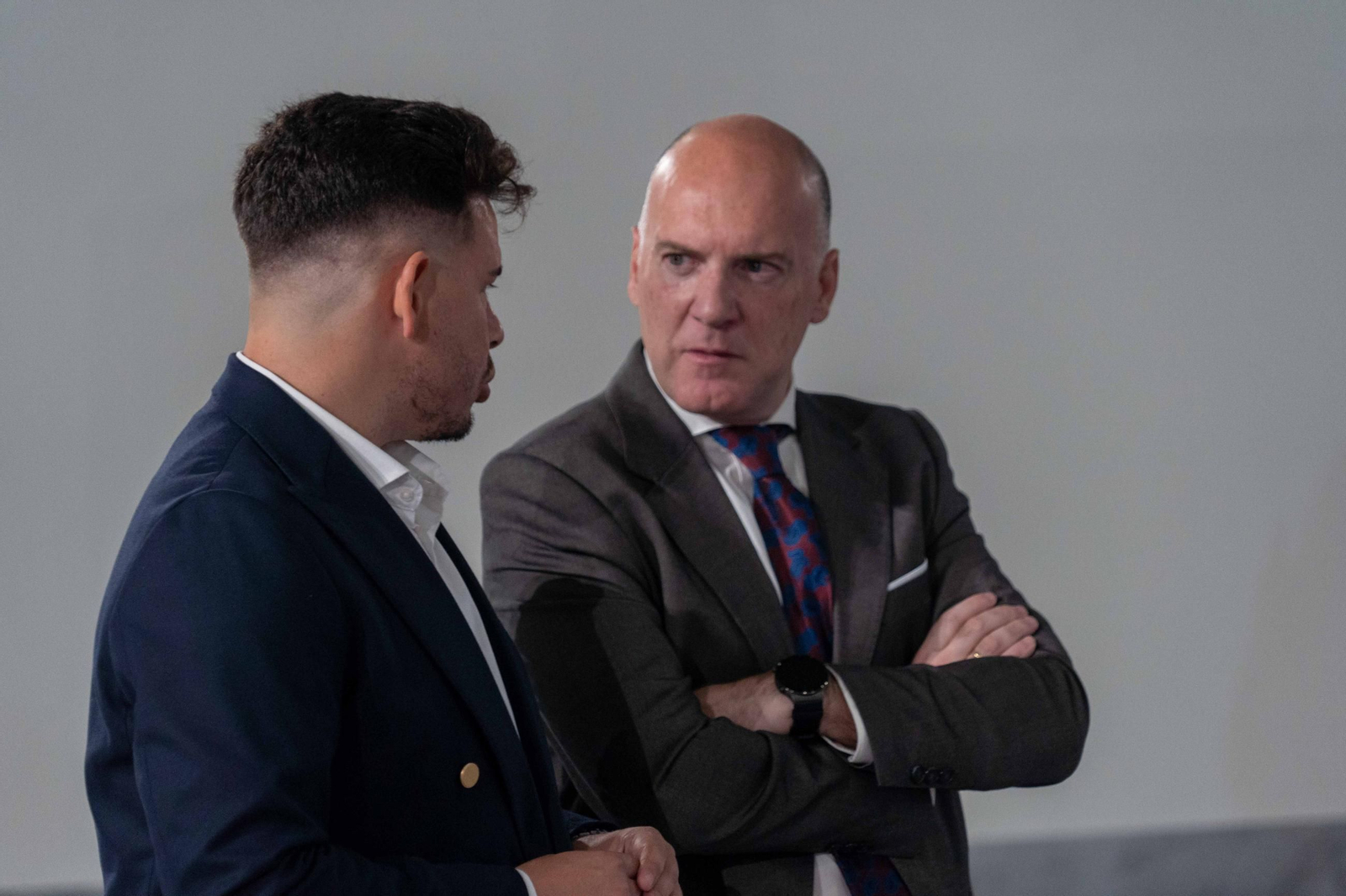 Imágenes de los invitados a la gala de los  37 premios Onubenses del Año