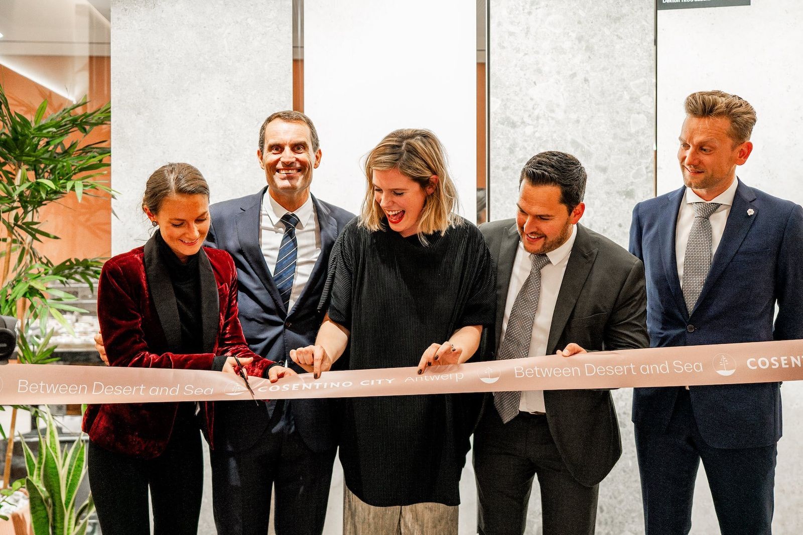 Corte de la cinta en Amberes.