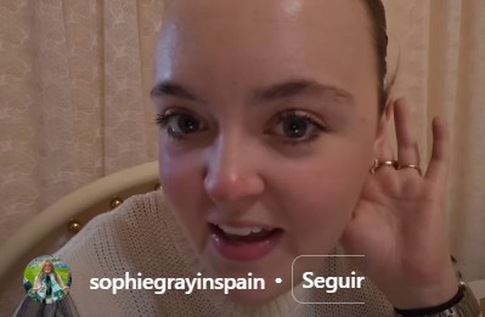 La americana, Sophie Gray, en un instante del vídeo sobre su experiencia en la Zambomba de Jerez.