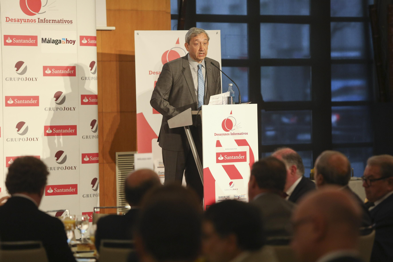 Foro Joly con Elías Bendodo