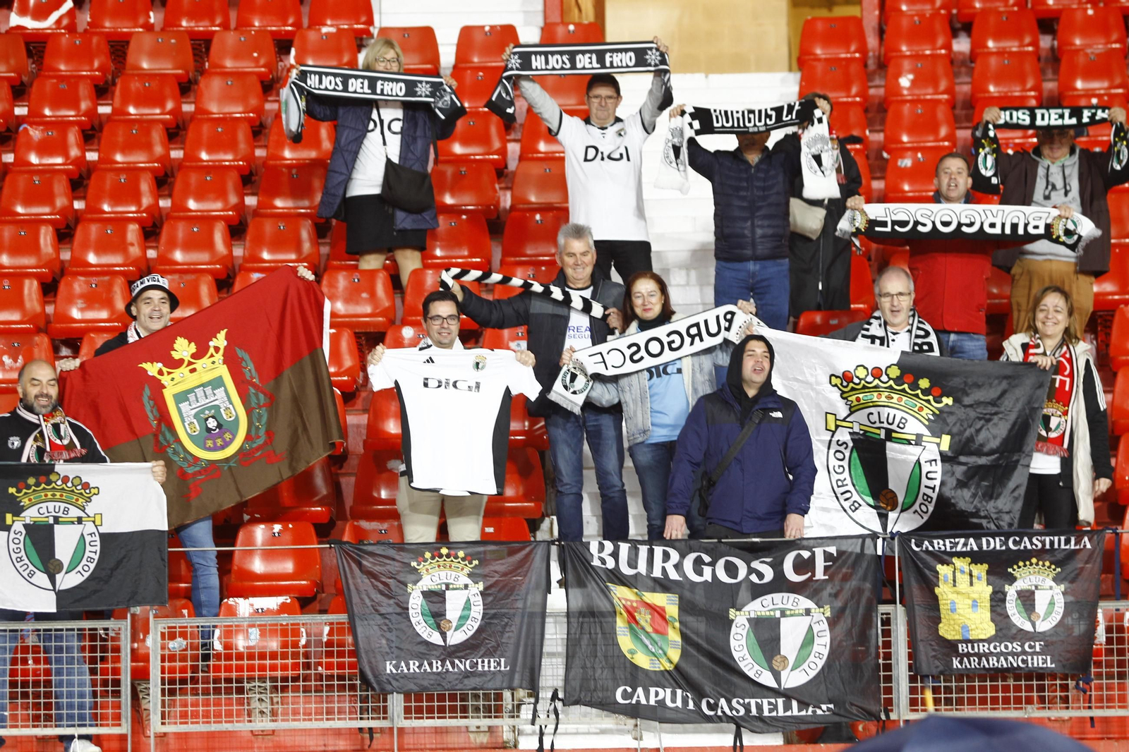 Las fotos del partido de fútbol U.D. Almería-Real Burgos