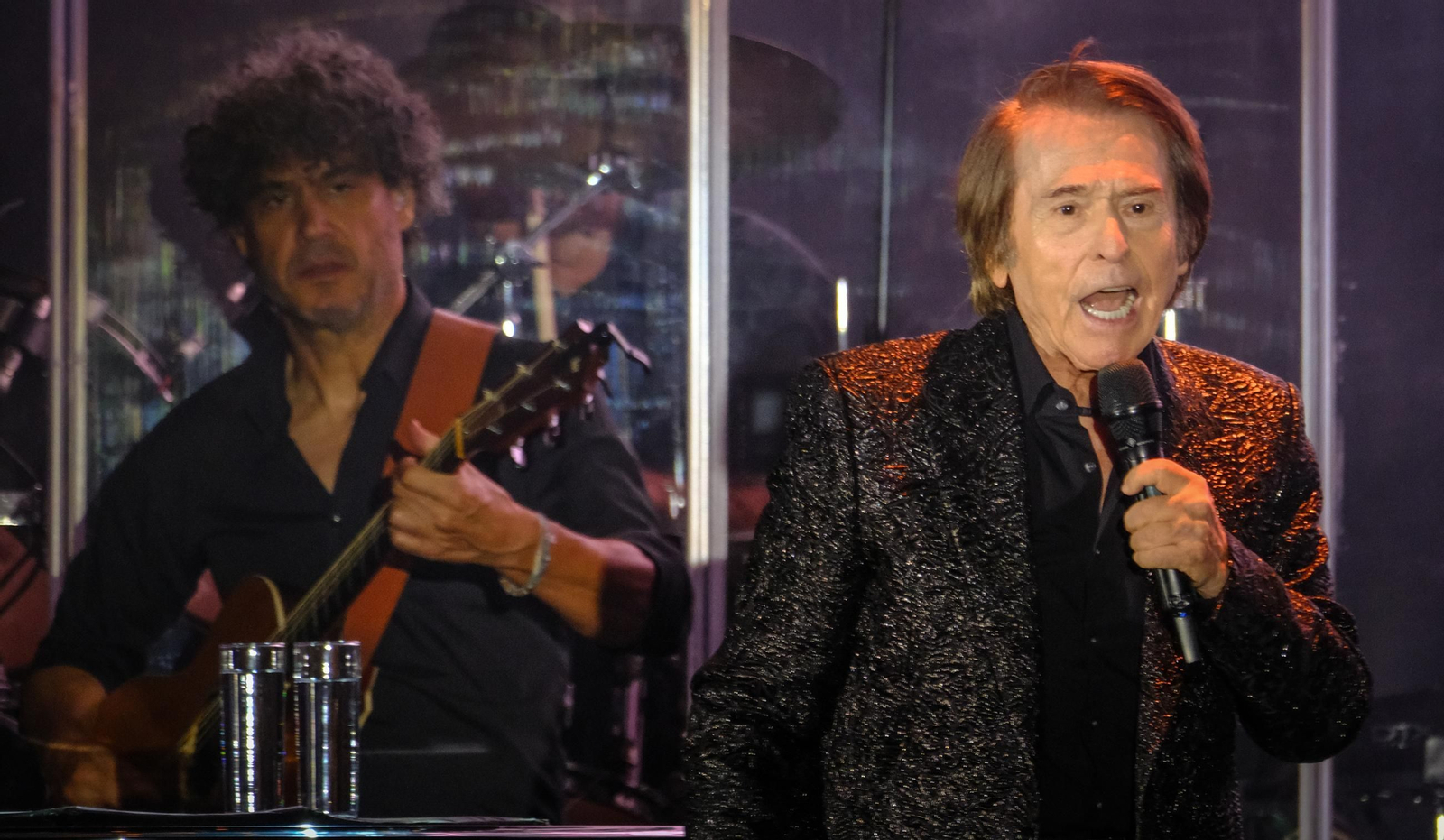 Imágenes del concierto de Raphael en el Tío Pepe Festival